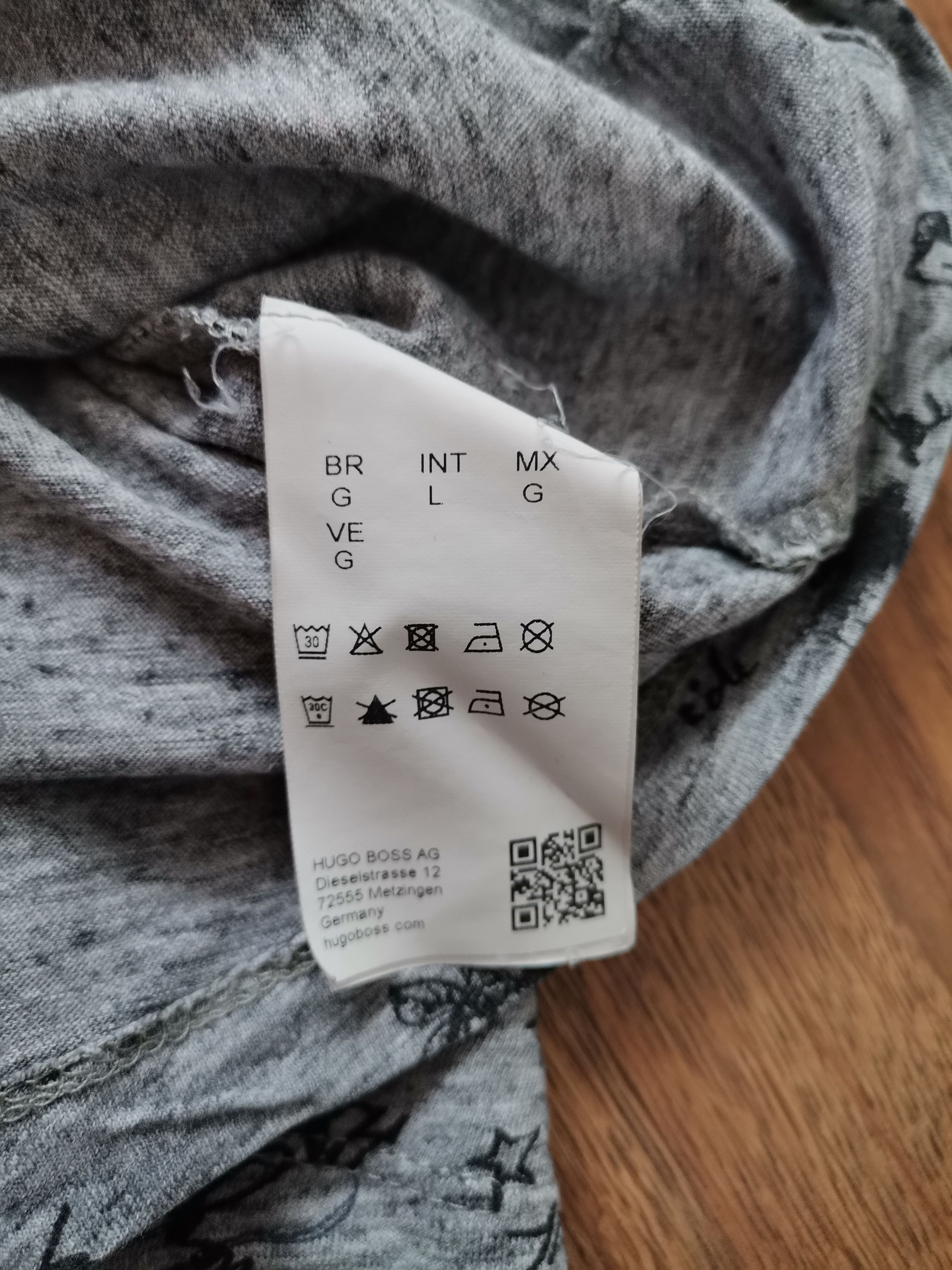 Hugo Boss Hugo Boss Tee Size US L / EU 52-54 / 3 - 5 Thumbnail