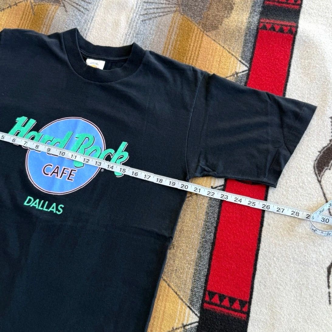 Hard Rock Cafe VINTAGE Hard Rock Cafe Dallas Texas T-Shirt L Men Short Sleeve Solid Black 90s 1990s USA Size US L / EU 52-54 / 3 - 5 Thumbnail