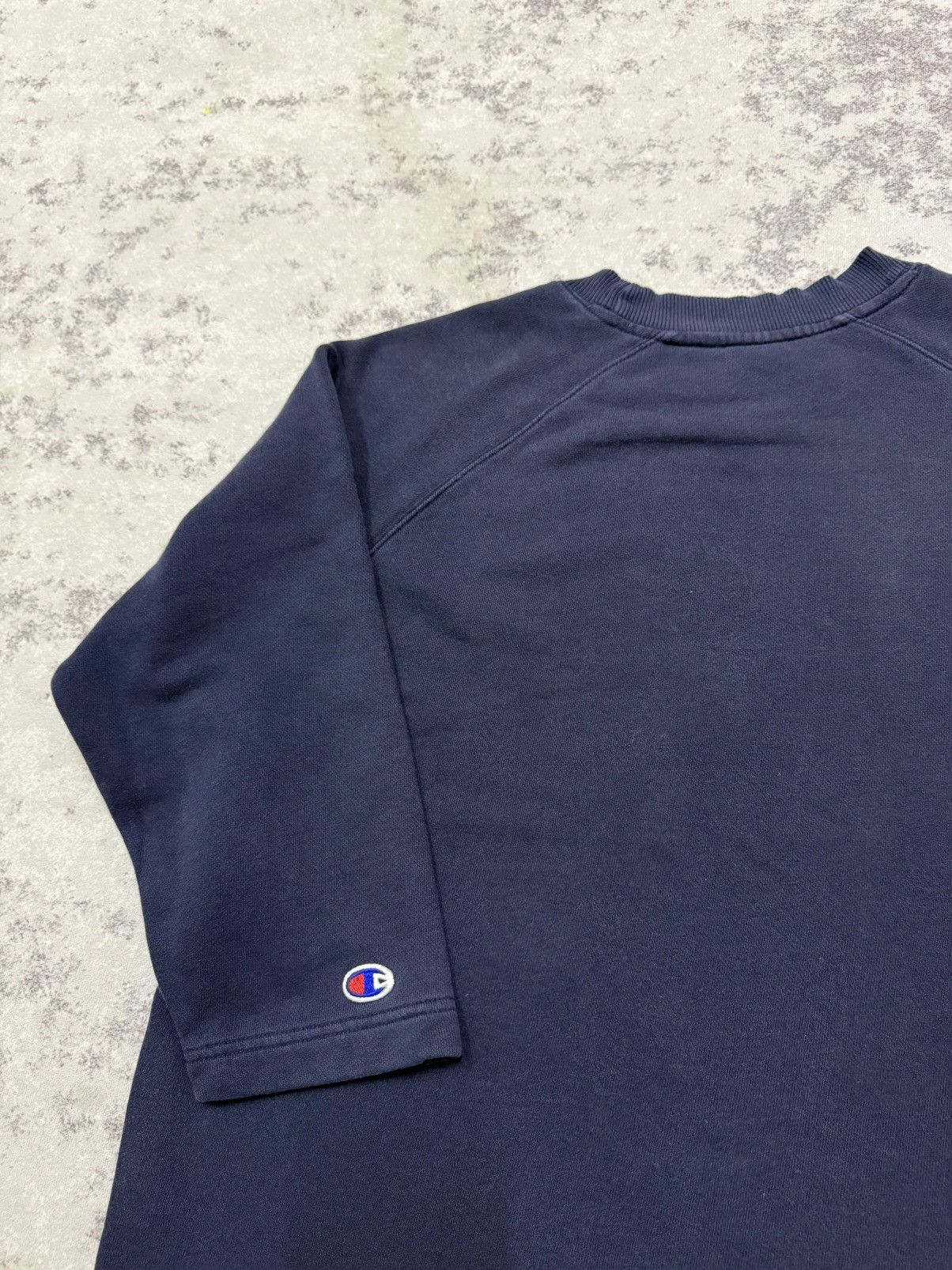Champion Champion Navy Blue Graphic Text Sweatshirt Size US M / EU 48-50 / 2 - 10 Thumbnail