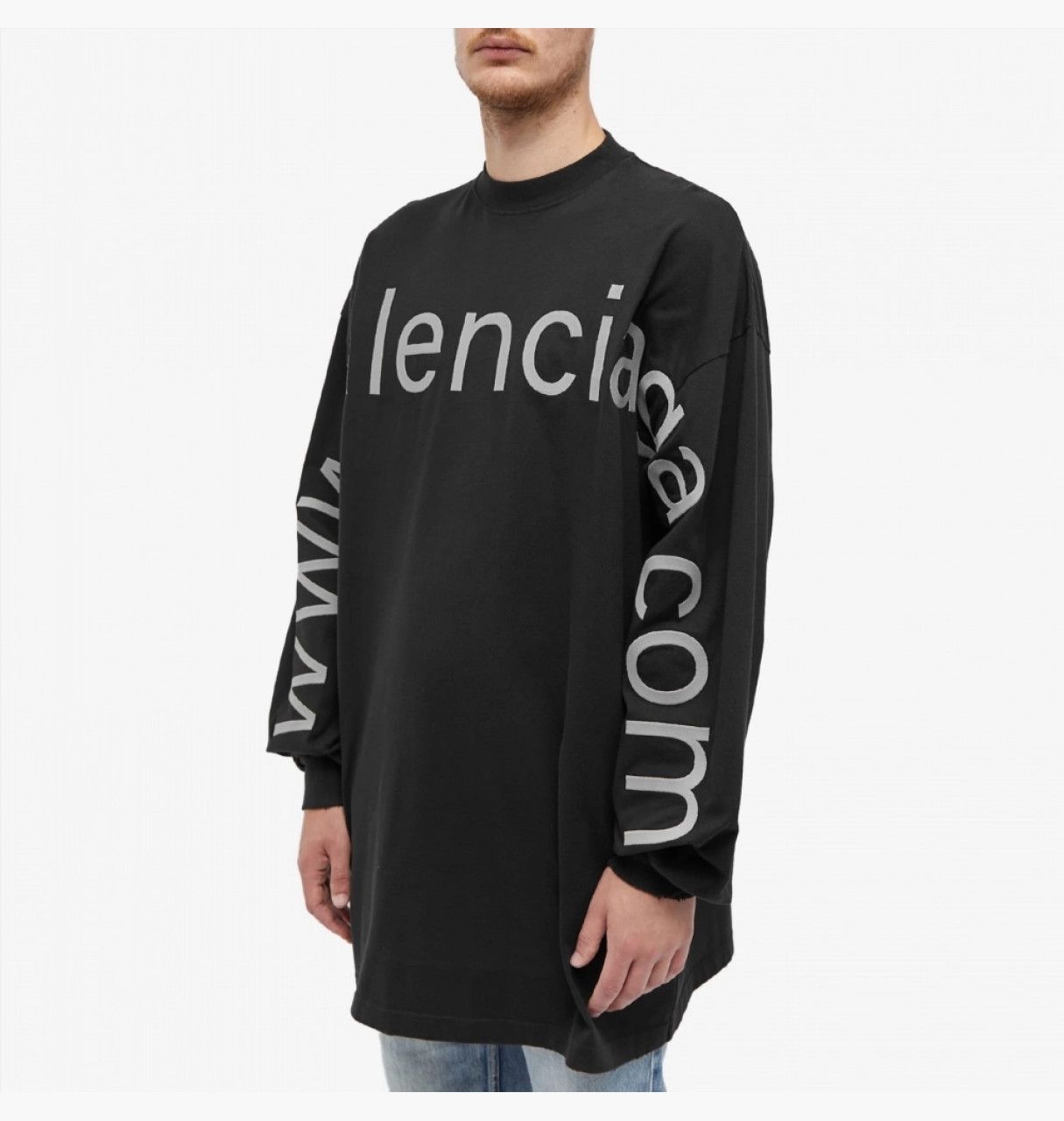 Balenciaga o1in1g1124 Bal.com Long Sleeve T- Shirt Oversized in Black Size US M / EU 48-50 / 2 - 4 Thumbnail