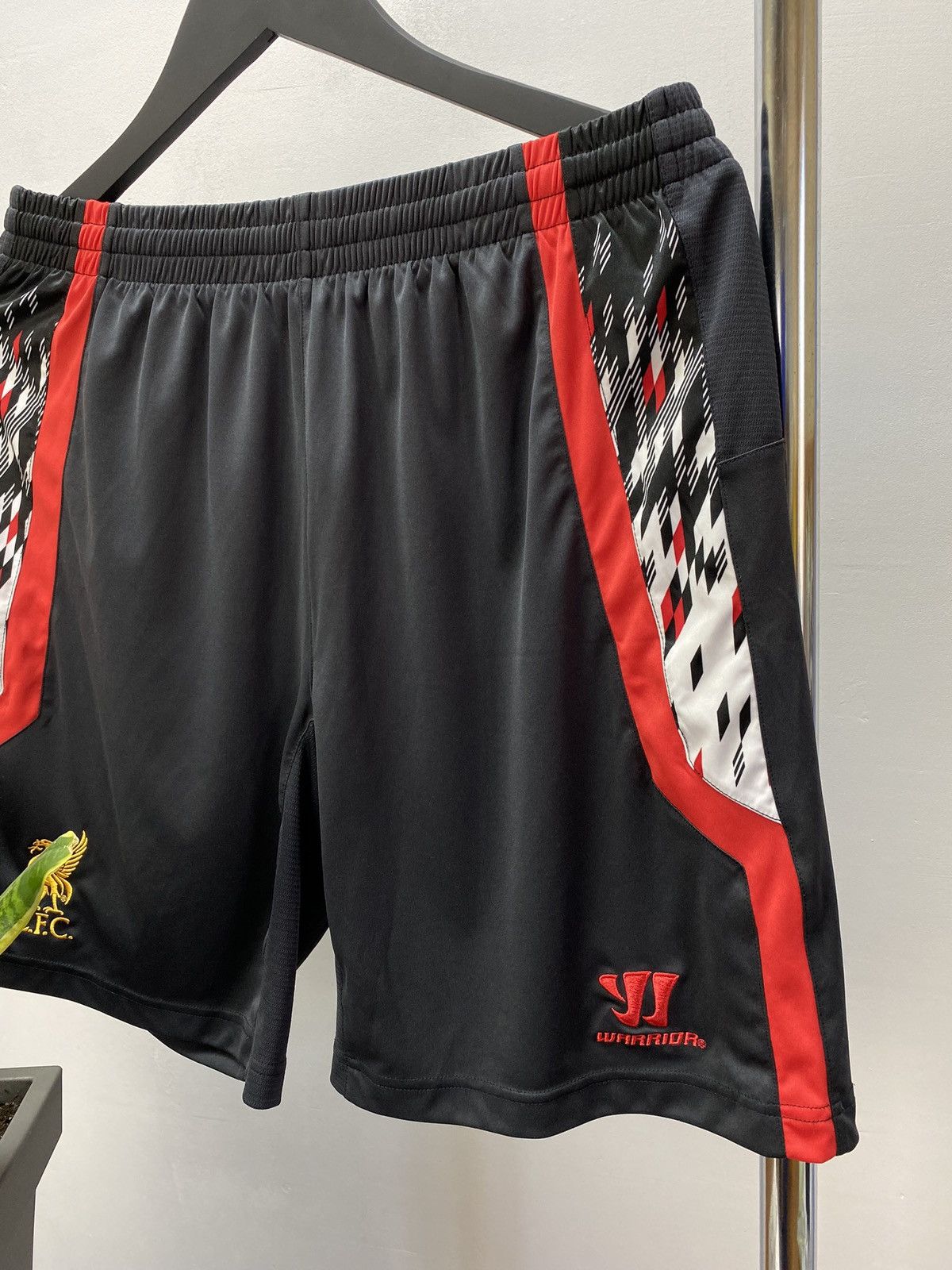 Warrior Liverpool Warrior Soccer Shorts Football Men’s L Size US 34 / EU 50 - 5 Thumbnail