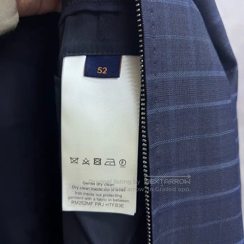 Louis Vuitton Louis Vuitton 25 Latest Navy Blue Plaid Stand Neck Studded Size US L / EU 52-54 / 3 - 4 Thumbnail
