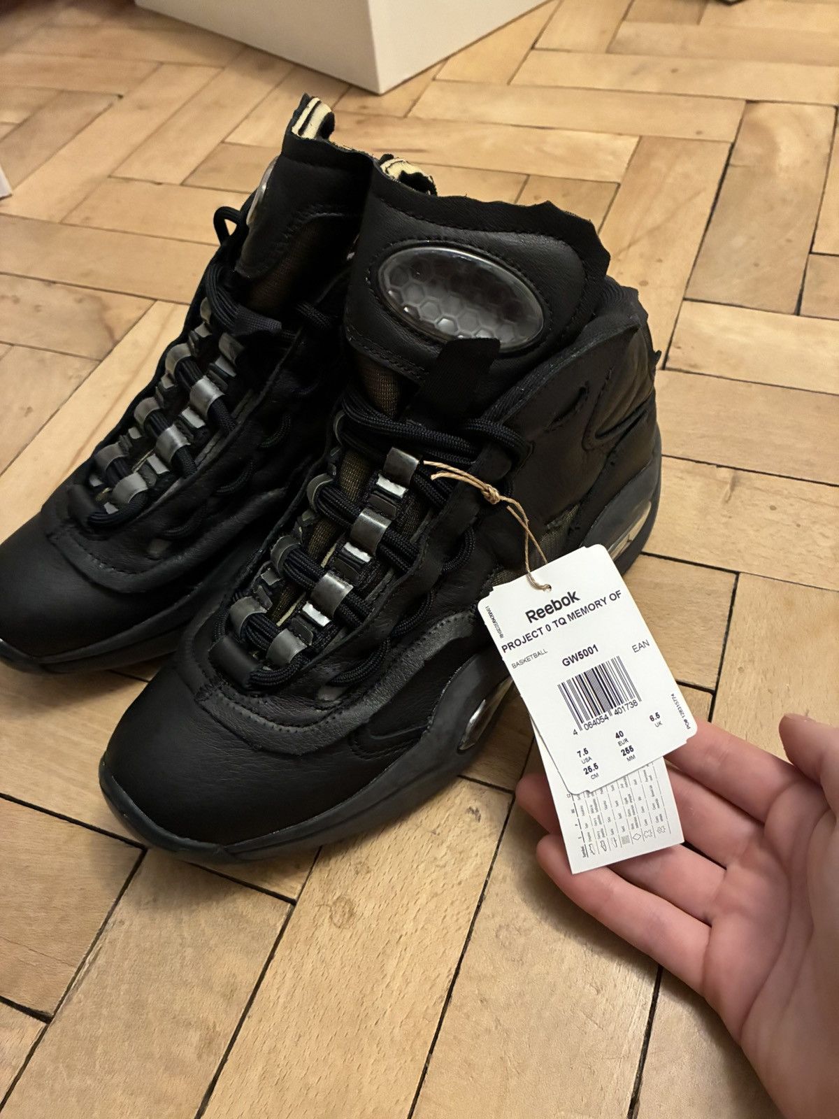 Maison Margiela × Reebok Maison Margiela x Reebok Project 0 TQ memory of Size US 7.5 / EU 40-41 - 2 Thumbnail