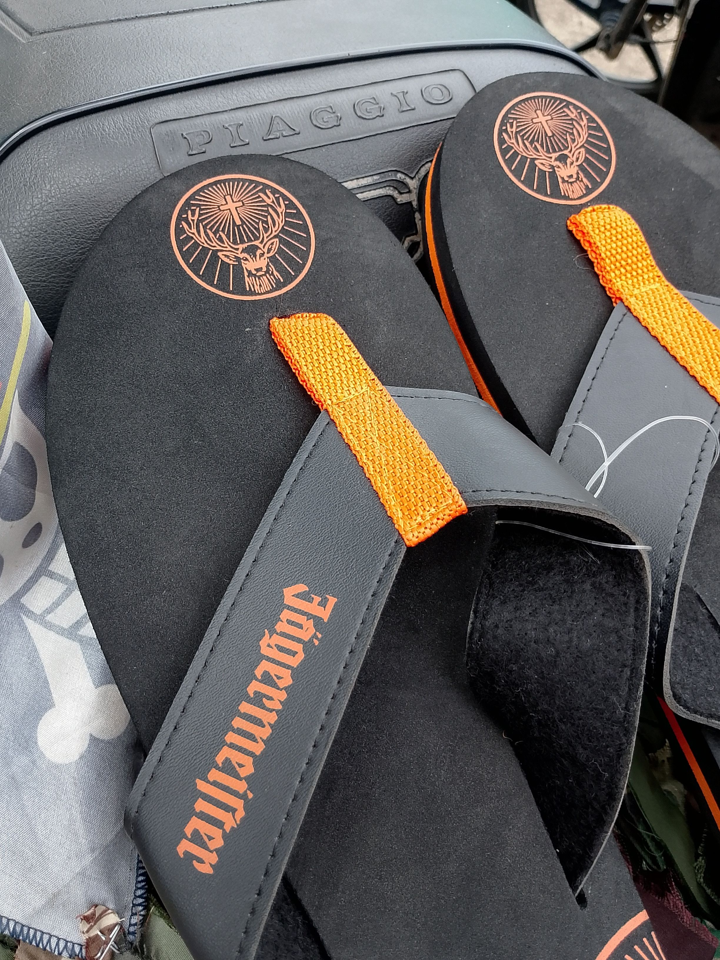 Jagermeister 💥 a pair of Jägermeister-branded flip-flops Size 42 - 4 Thumbnail