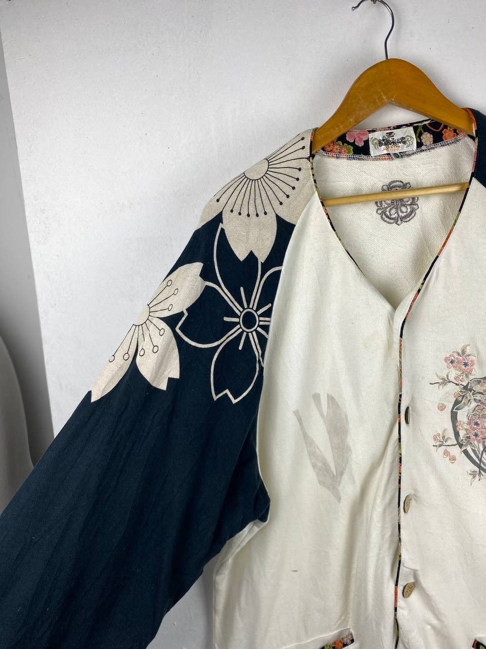 Japanese Brand japanese brand embroided sukajan cotton jacket Size US XXL / EU 58 / 5 - 7 Thumbnail
