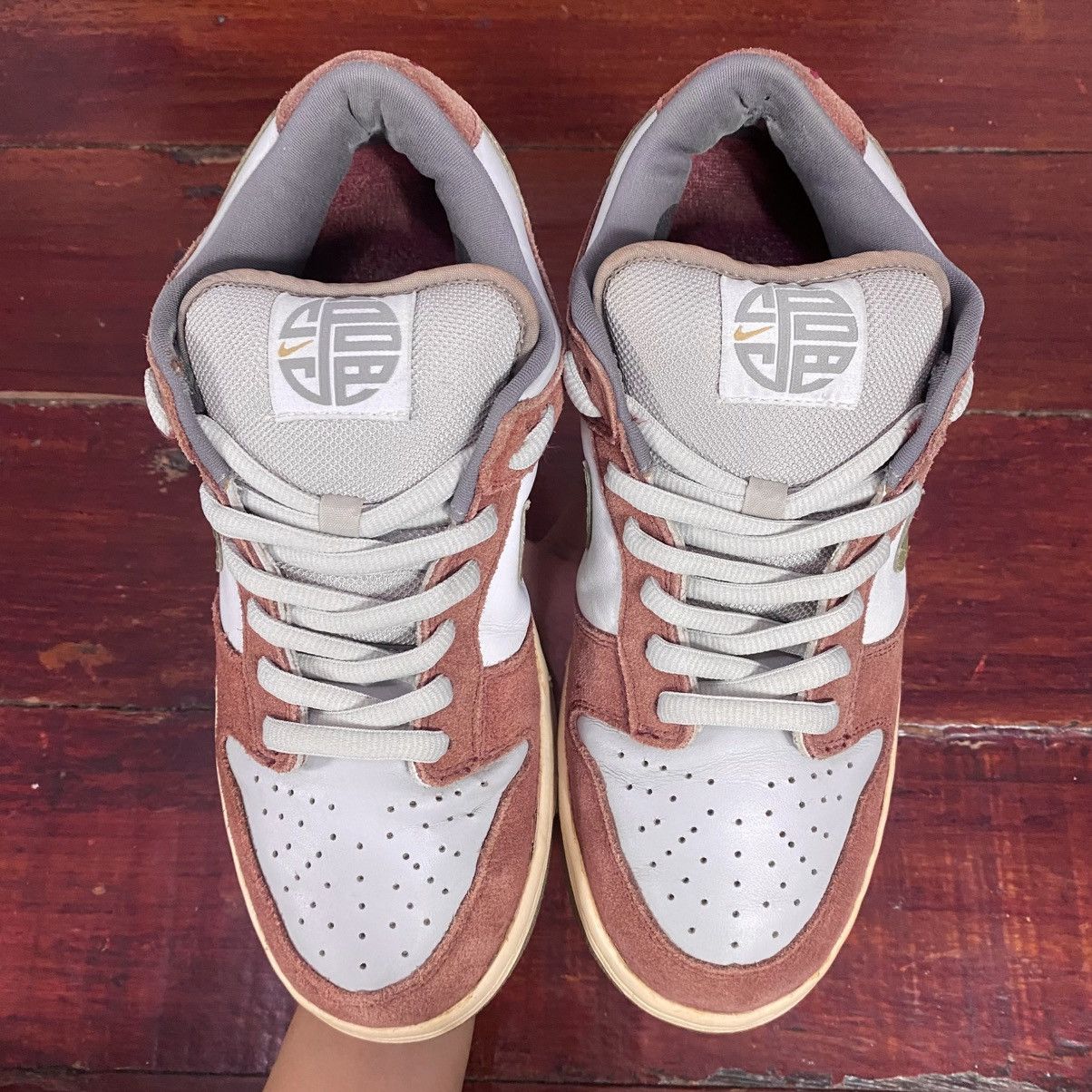 Nike SB Dunk Low Shanghai 1 2004 Size US 8 / EU 41 - 9 Thumbnail