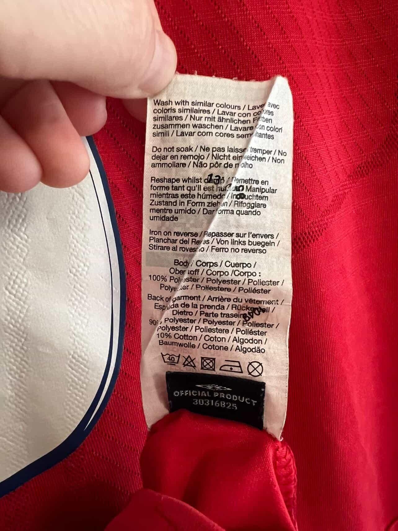 Umbro Umbro England 2008/2010 John Terry Football Shirt 🔥💥 Size US M / EU 48-50 / 2 - 8 Thumbnail