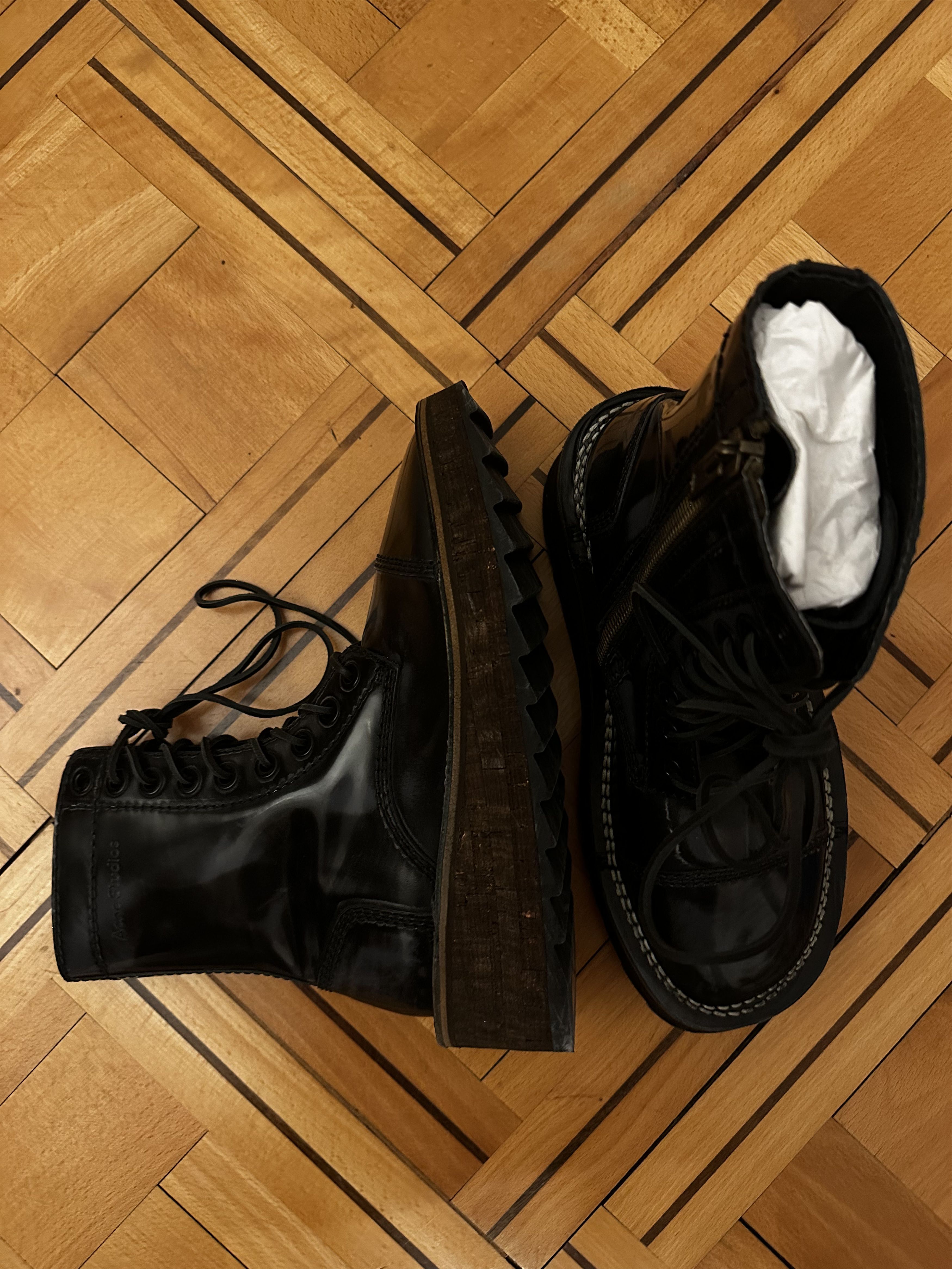 Acne Studios Acne Studios - Distressed-Effect Leather Ankle Boots Size US 9 / EU 42 - 5 Thumbnail