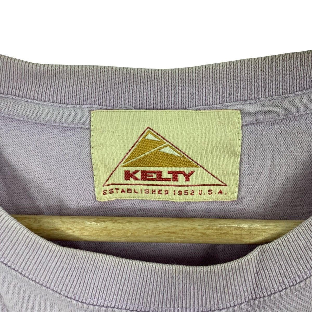 Kelty KELTY USA OUTDOOR Pastel Embossed Logo Tee Shirt National Size S / US 4 / IT 40 - 8 Thumbnail