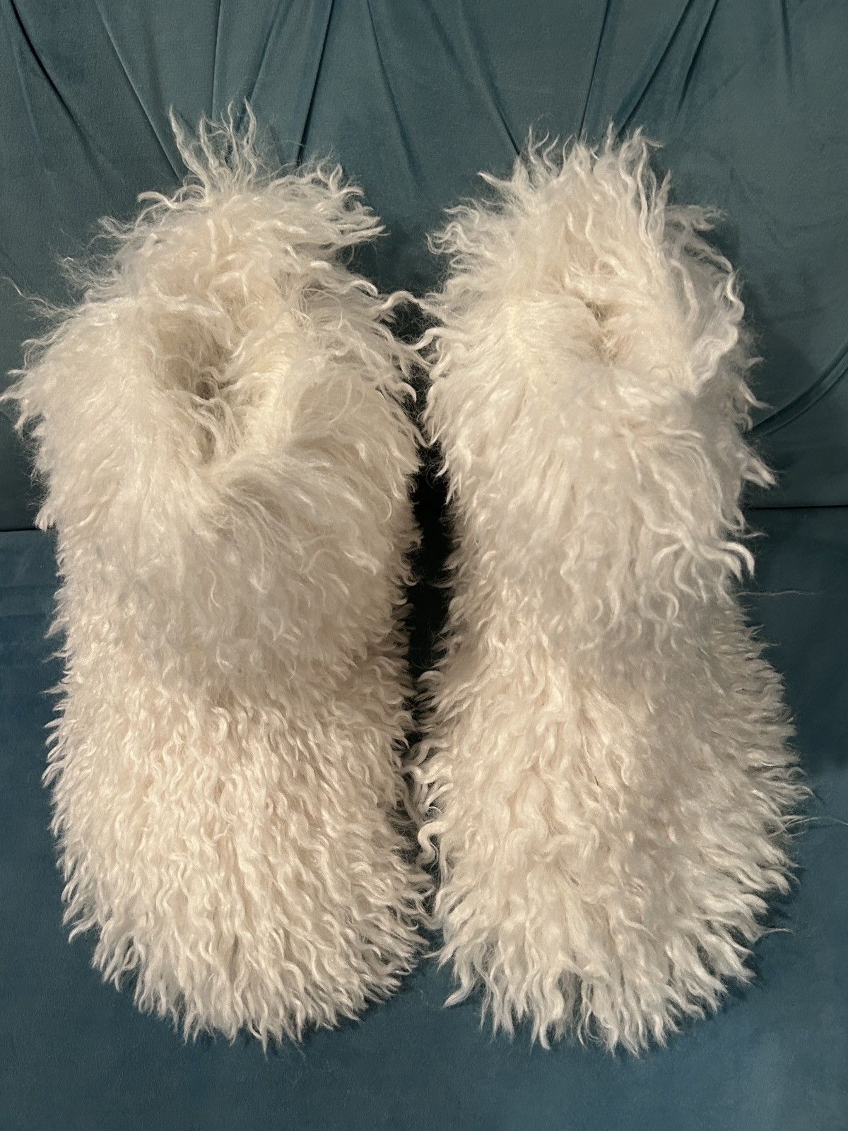 SKIMS NWT RARE SKIMS Shaggy Faux Fur Boot in Marble size 36 Size US 5 / IT 35 - 1 Thumbnail