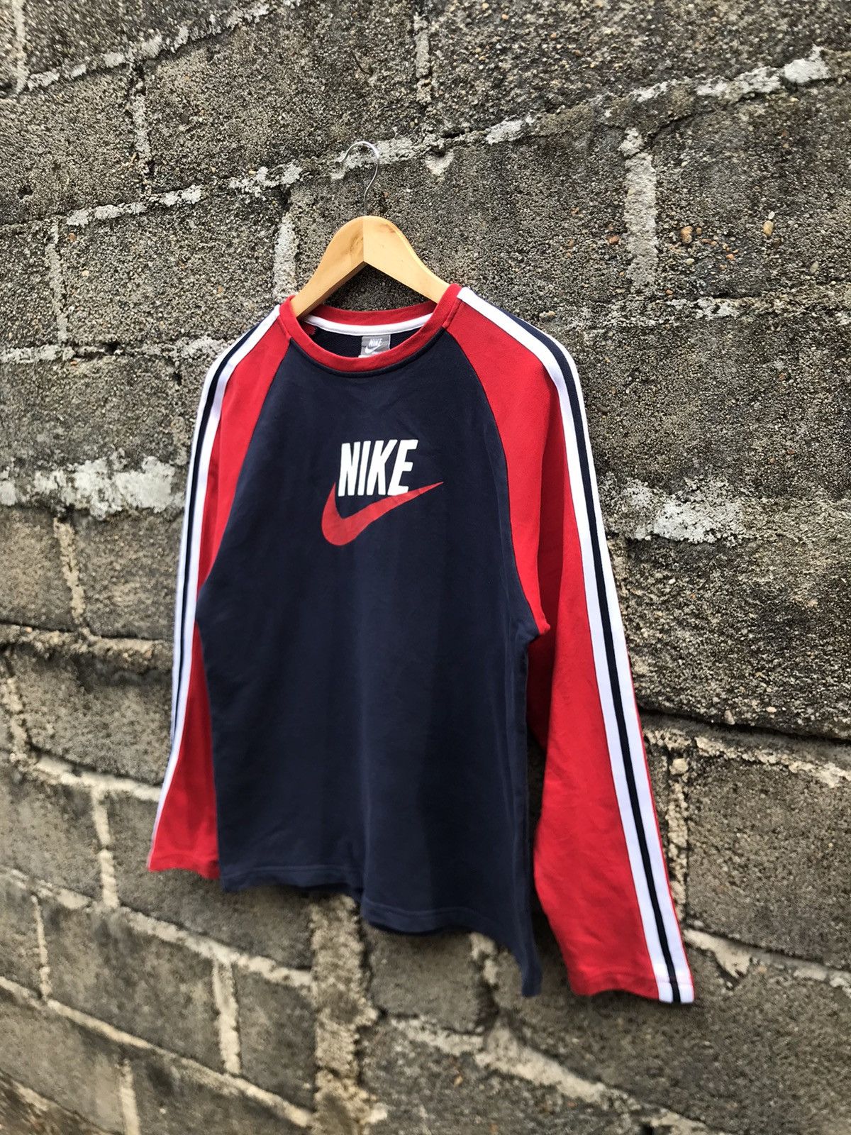 Nike ⚡️Vintage Y2K Nike Swossh Long Sleeve Shirt Size S / US 4 / IT 40 - 3 Thumbnail