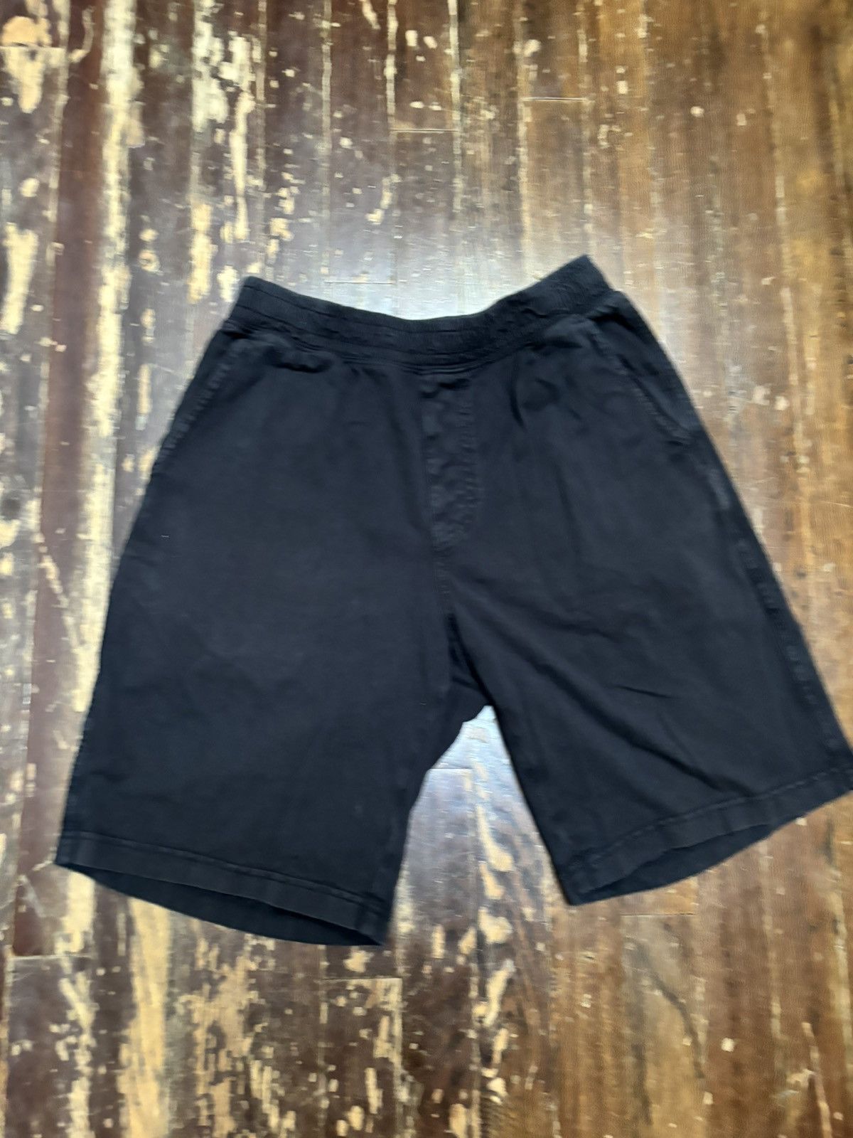 Uniqlo ‘UNIQLO SHORTS’ Shorts Size 27-30 Size US 28 / EU 44 - 1 Thumbnail