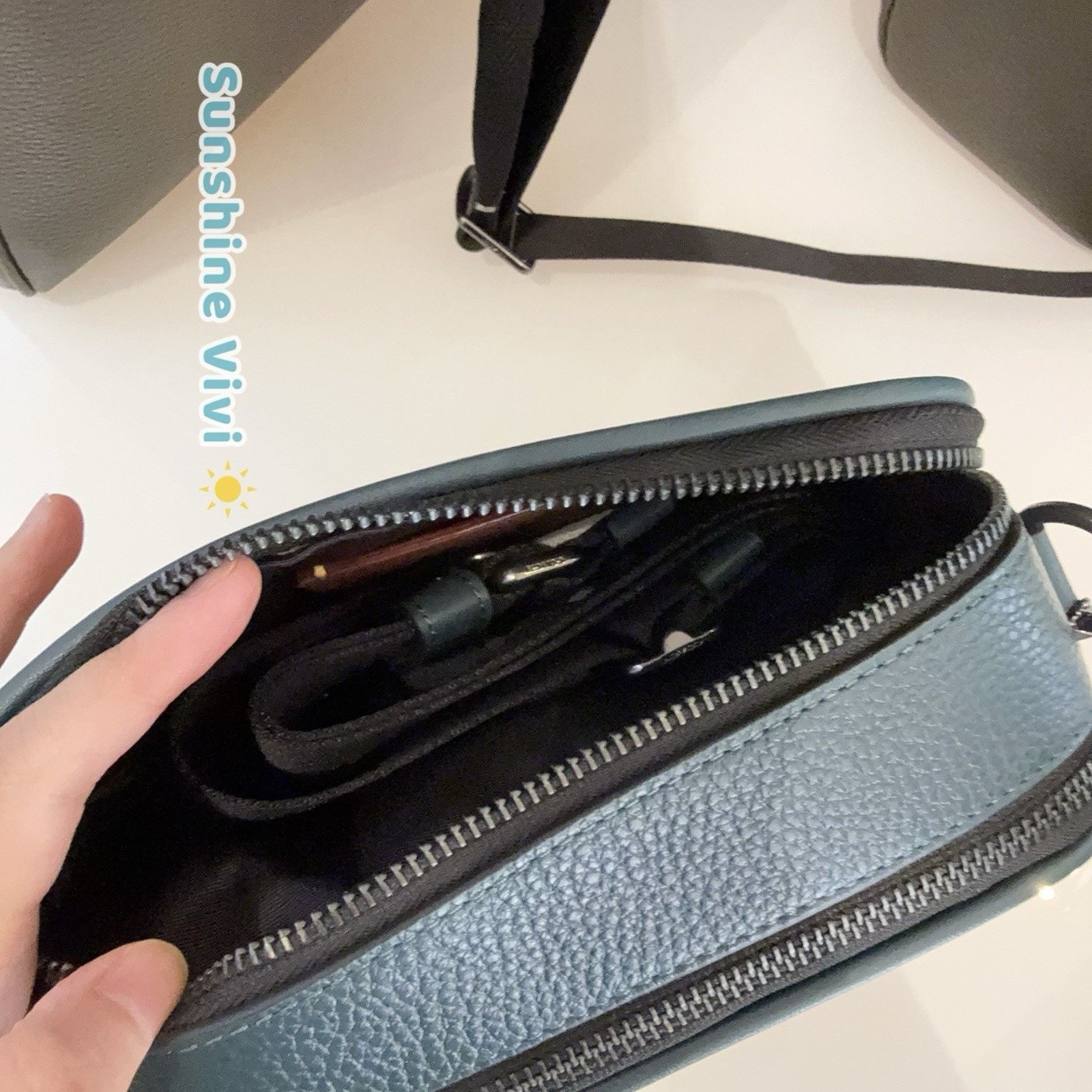 Coach NWT Coach Wyatt Bag Leather Gunmetal/Dark Teal CM113 Size ONE SIZE - 5 Thumbnail
