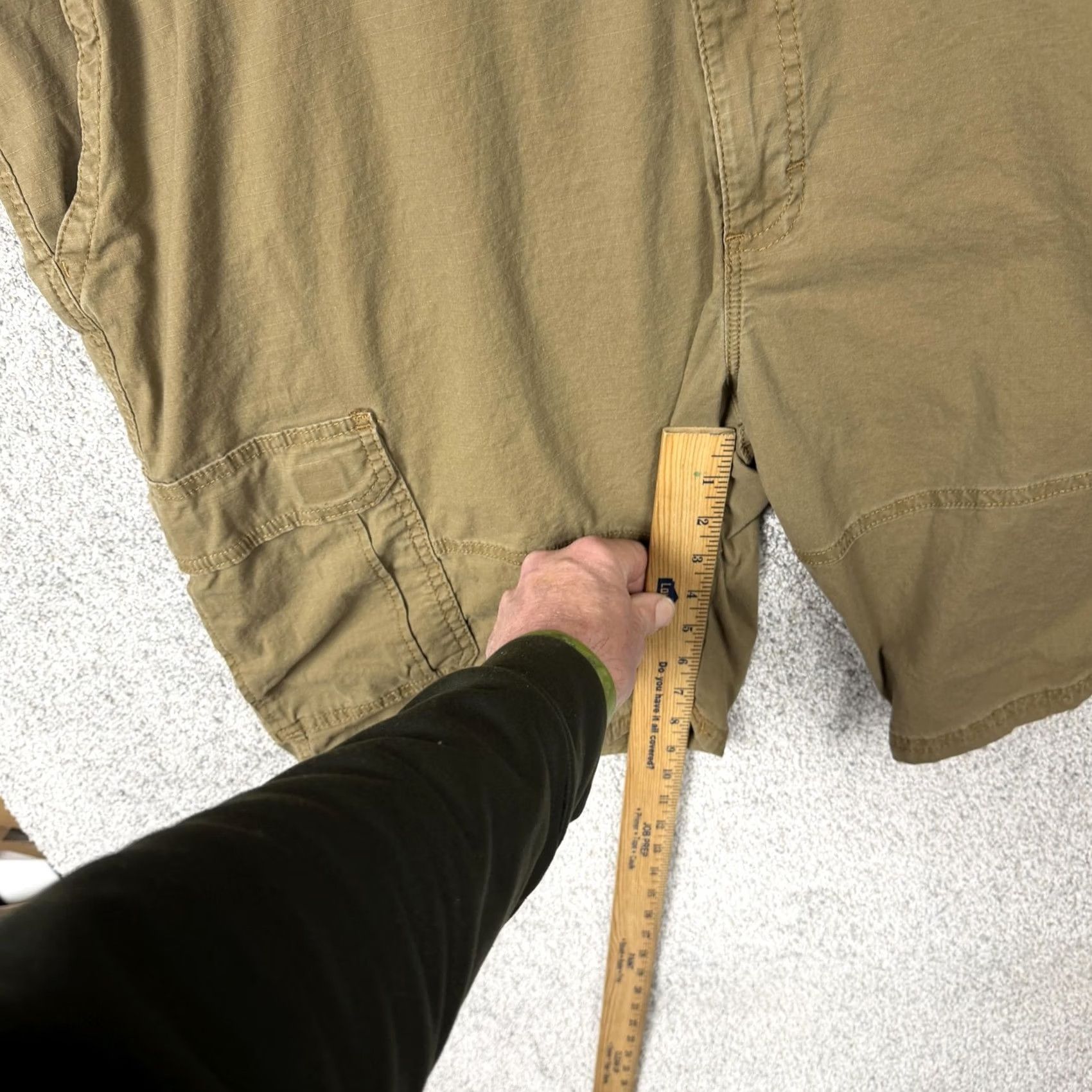 Wrangler Wrangler Cargo Shorts 48x9 Beige Men Regular Cargo Pocket 9in Cotton Spandex Workwear Outdoor Relaxed Fit Flat Front (Gorpcore) Size US 32 / EU 48 - 4 Thumbnail