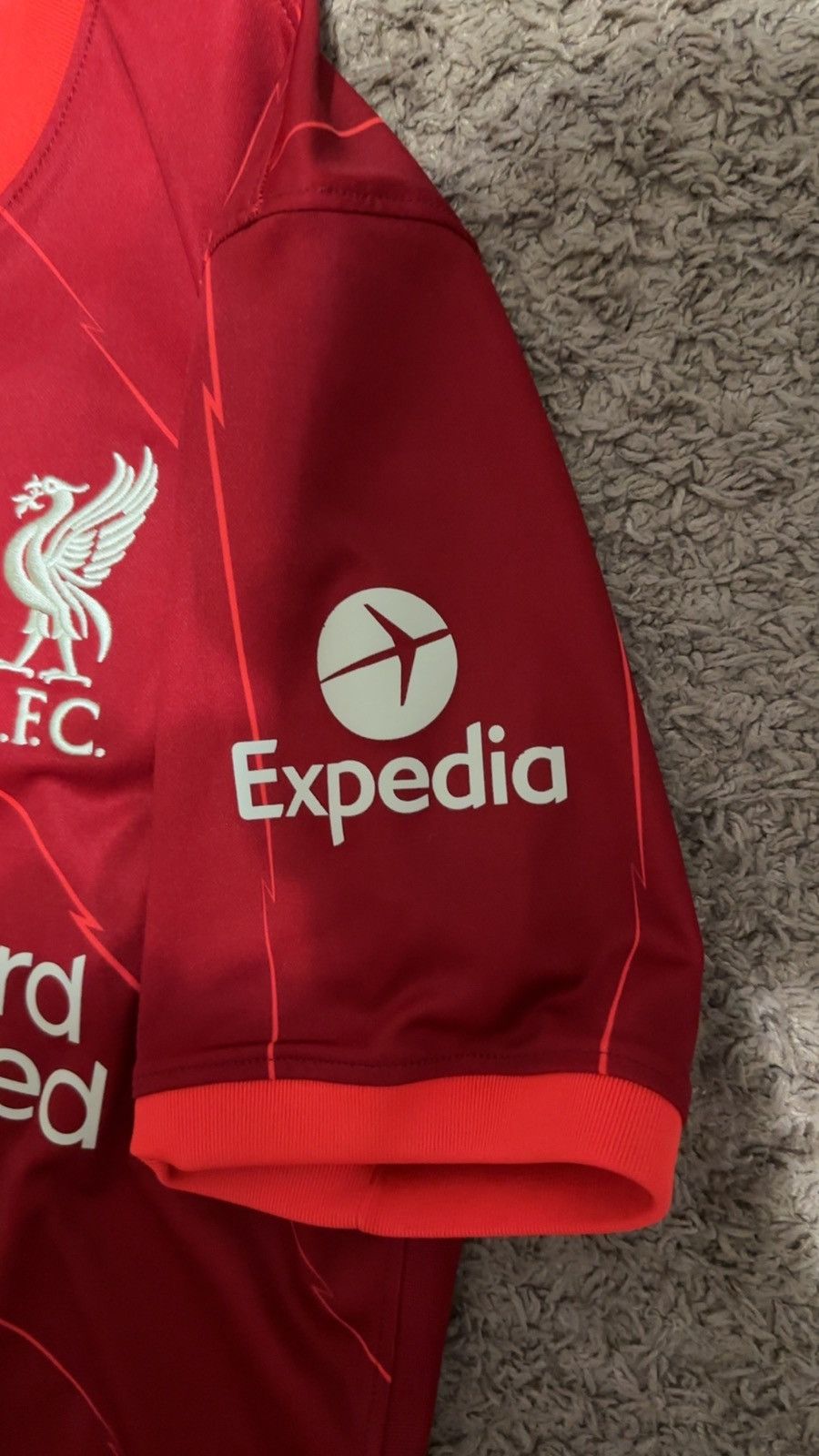 Nike 2021/2022 Nike Liverpool Mohammed Salah Jersey Size small Size US S / EU 44-46 / 1 - 4 Thumbnail