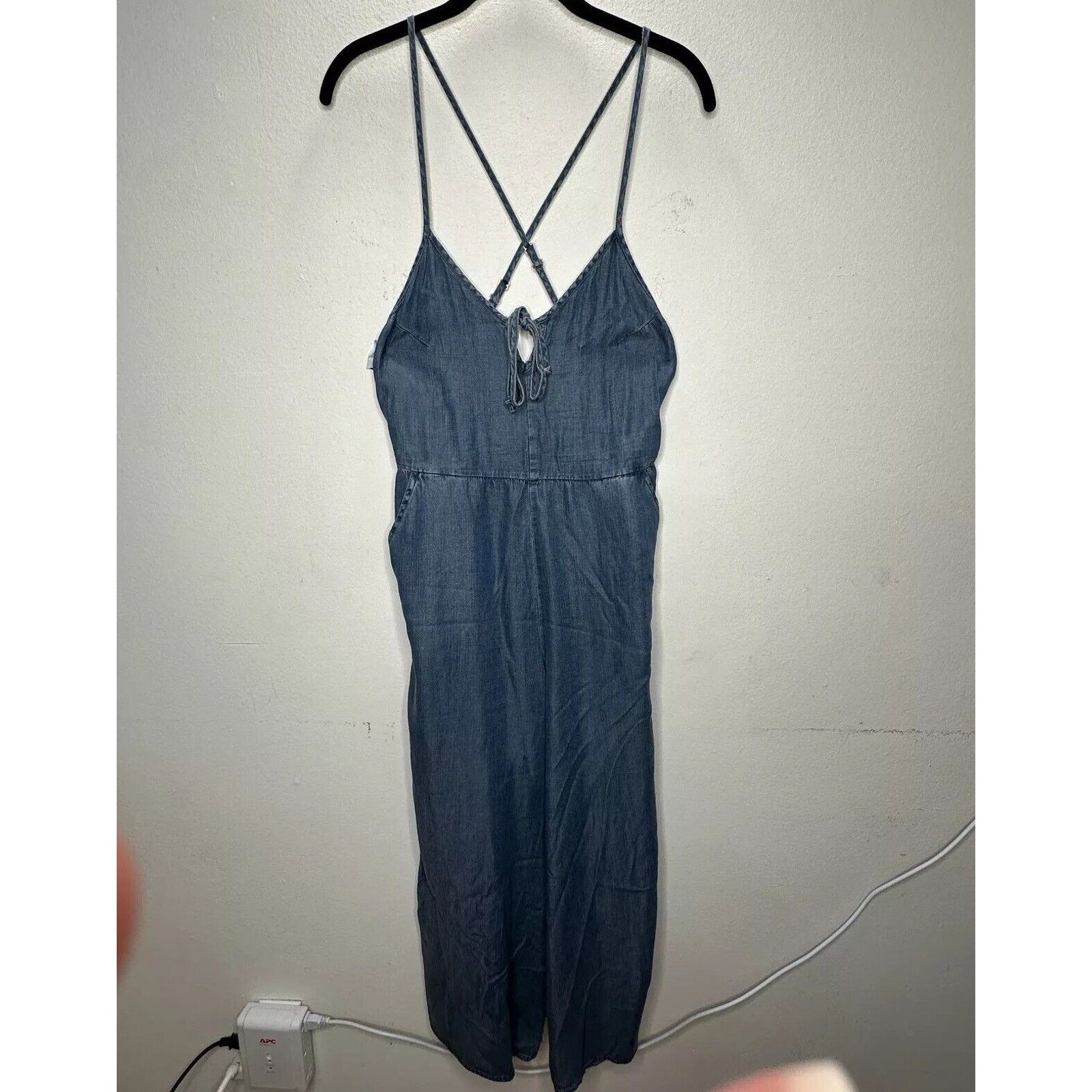 Other Lovestitch Wide Spaghetti Strap V-Neck Front Tie Jumpsuit S Size 27" / US 4 / IT 40 - 2 Thumbnail