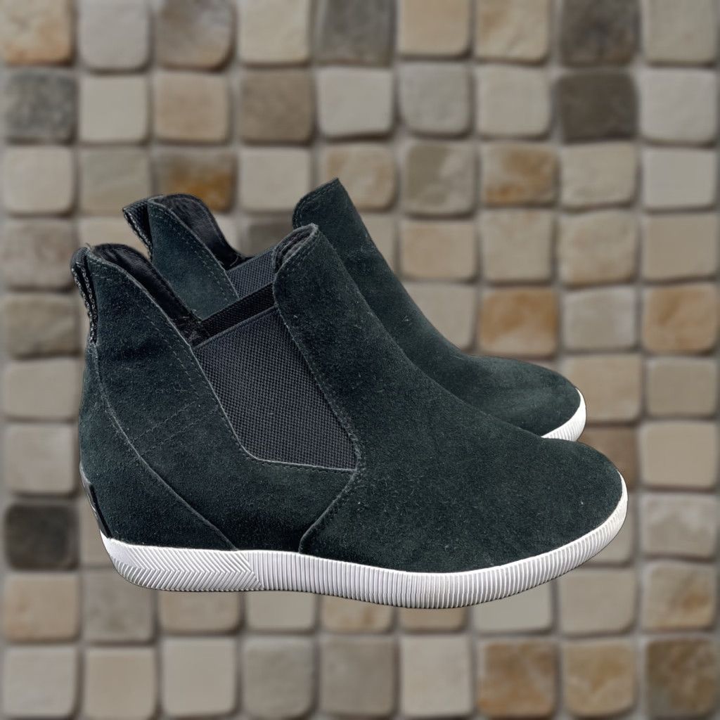 Sorel Out N About Wedge Chelsea Boots Womens 9 Black Suede Waterproof Ankle Bootie Casual Winter Fall Spring Summer Shoes Mens? Wait.