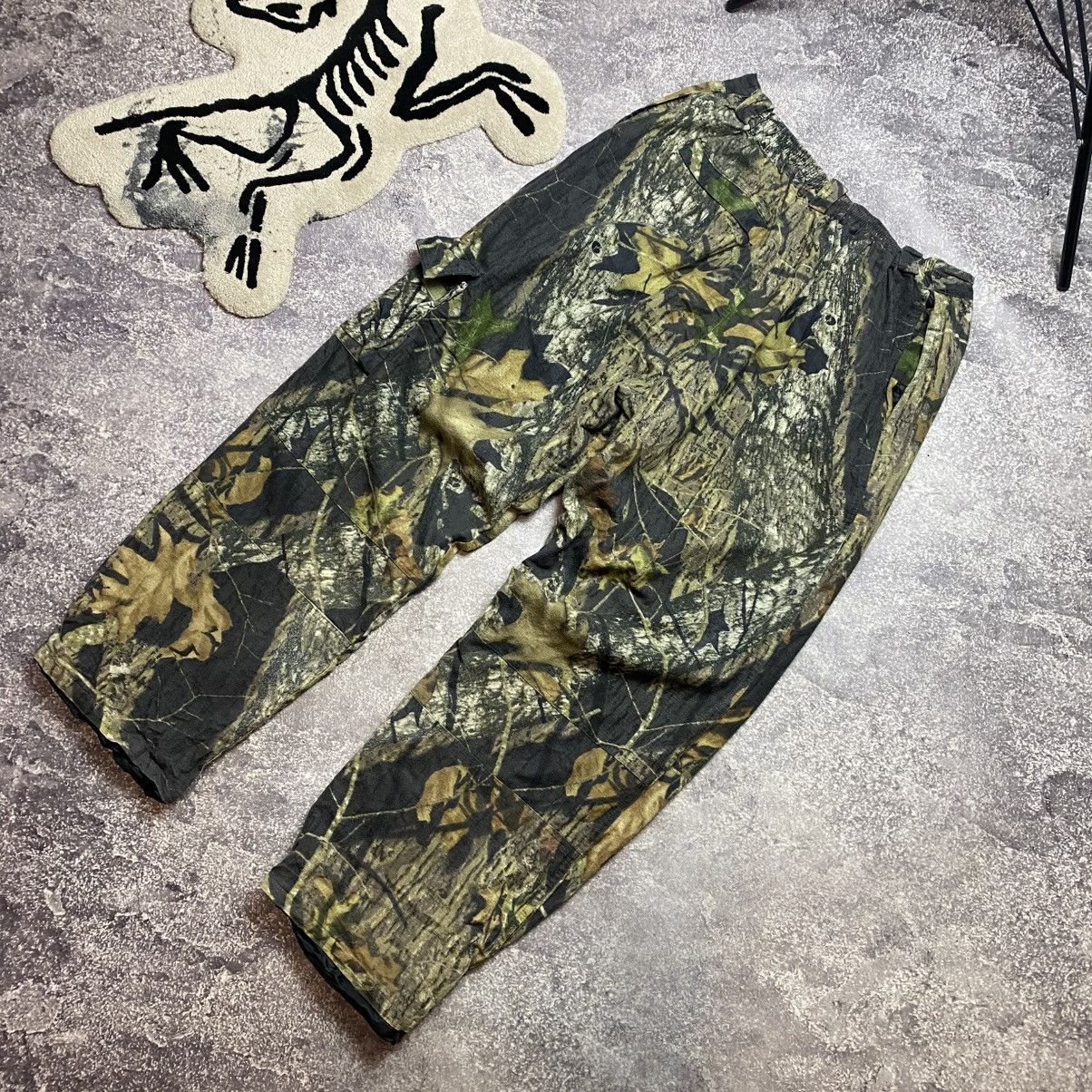 Realtree Vintage Realtree Camouflage Cargo y2k hype pants Size US 36 / EU 52 - 12 Thumbnail