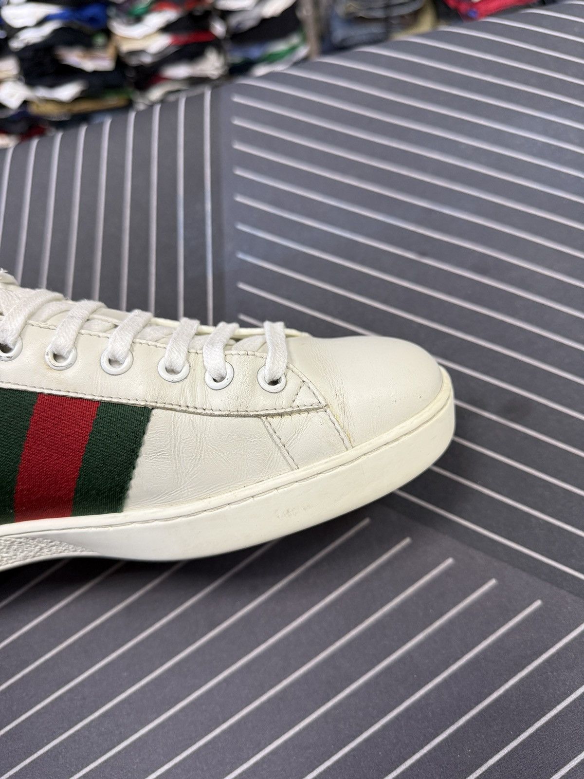 Gucci 🇮🇹 Gucci Ace Snake Embroidered Leather Sneakers Rare Size US 7 / EU 40 - 16 Thumbnail