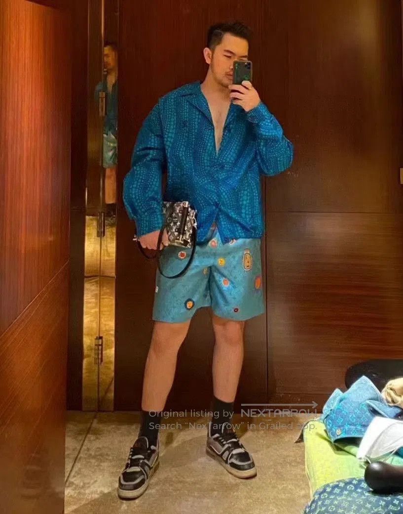 Louis Vuitton LOUIS VUITTON x Yayoi Kusama SS23 Face Print Shorts. Size 33" - 6 Thumbnail