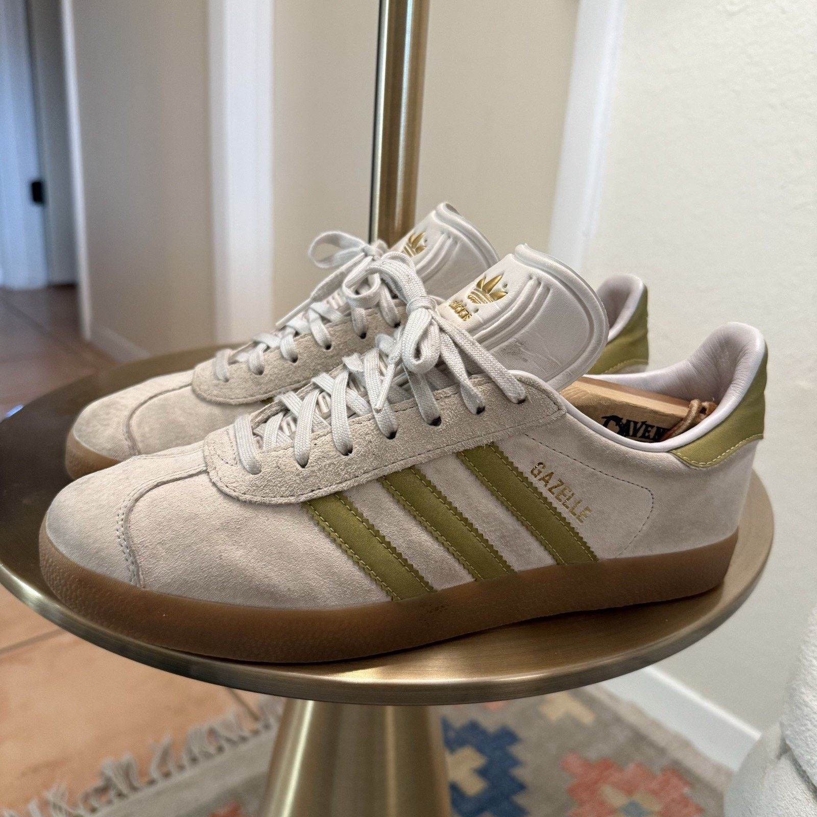 Adidas 2016 Adidas Gazelle White Gold Green Gum BB5495 Shoe Sneaker Size US 8.5 / EU 41-42 - 3 Thumbnail