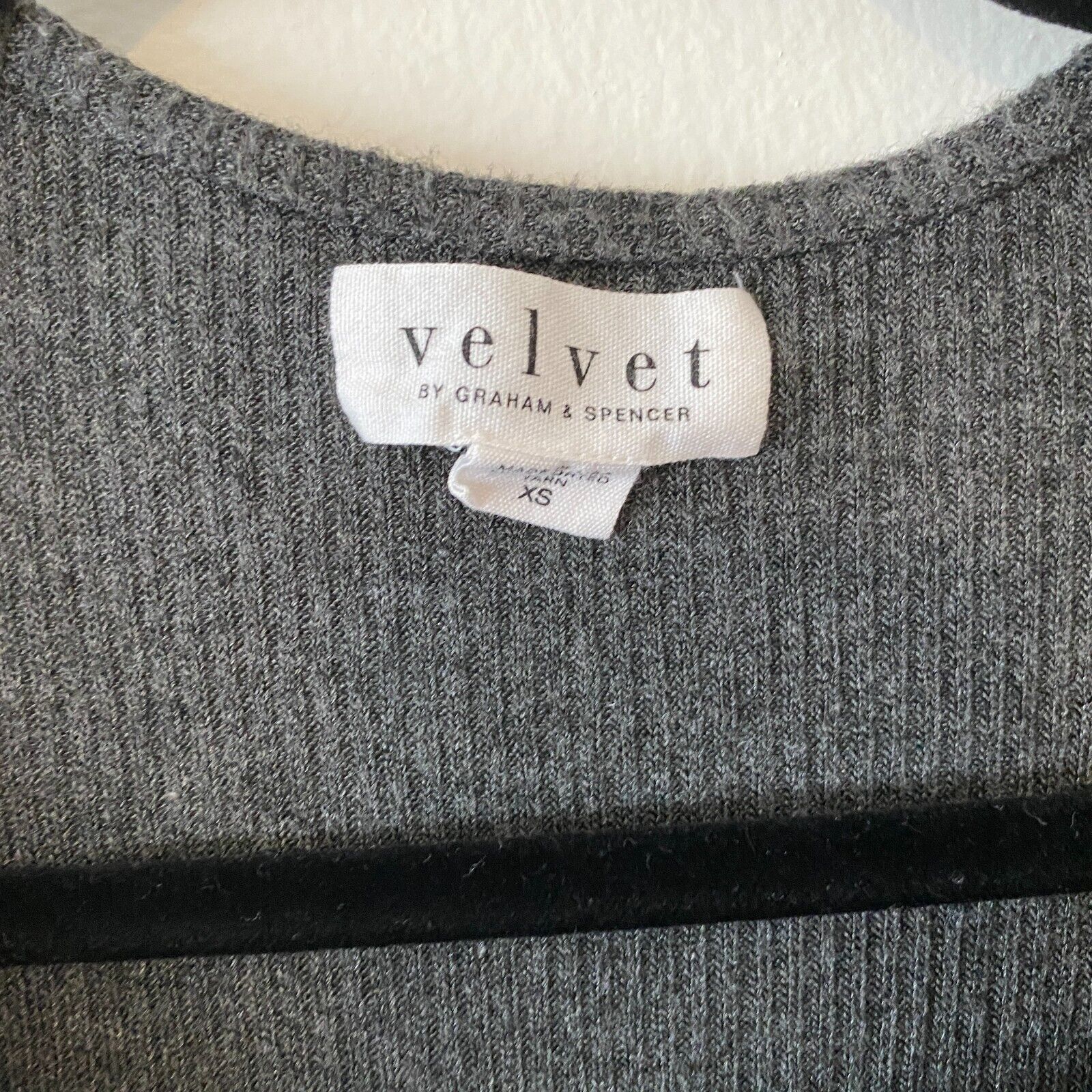 Other VELVET Graham & Spencer Gray Laceup VFront Long Sleeve Top Size XS / US 0-2 / IT 36-38 - 9 Thumbnail