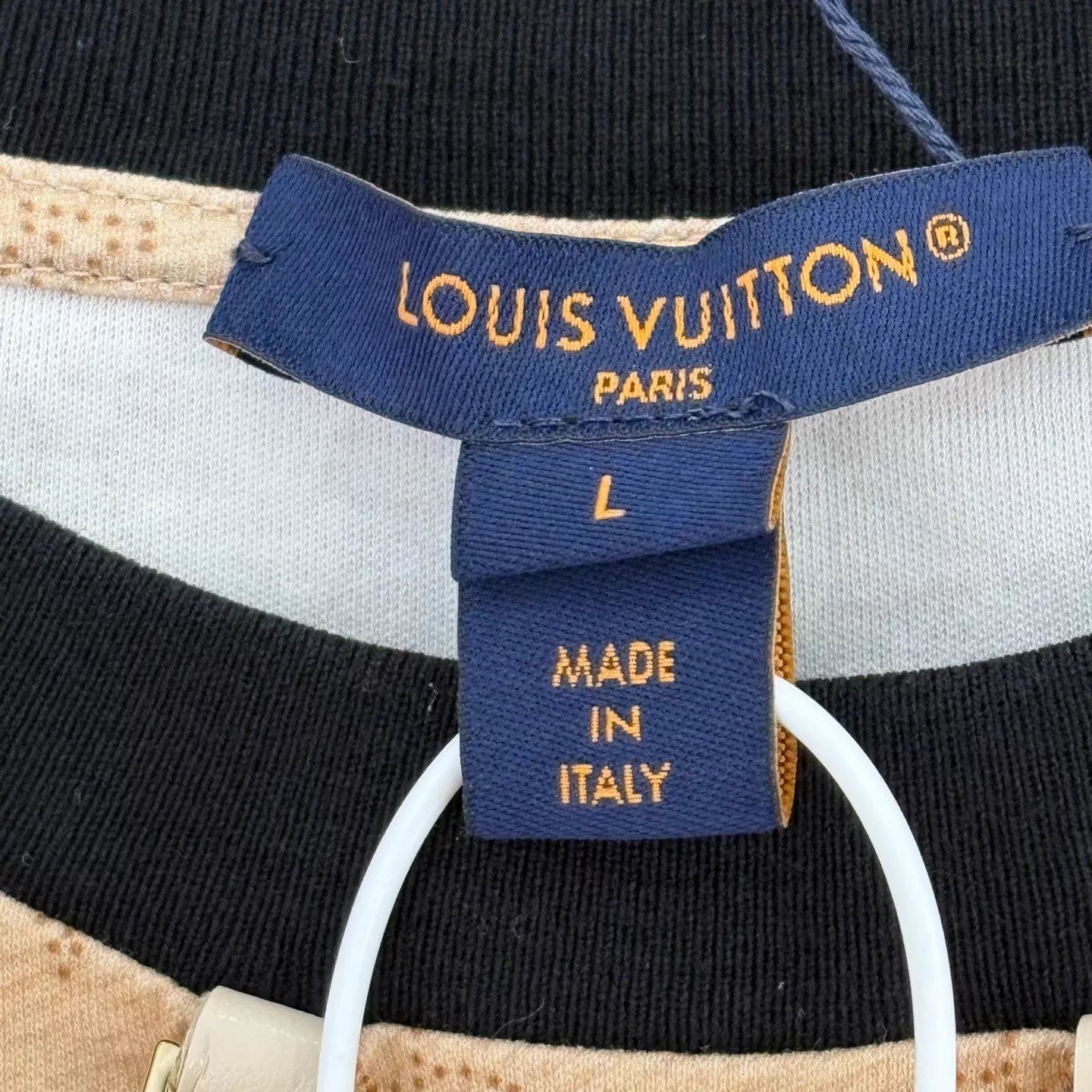 Louis Vuitton LV all-over vintage badge print beige short tee L Size US L / EU 52-54 / 3 - 6 Thumbnail