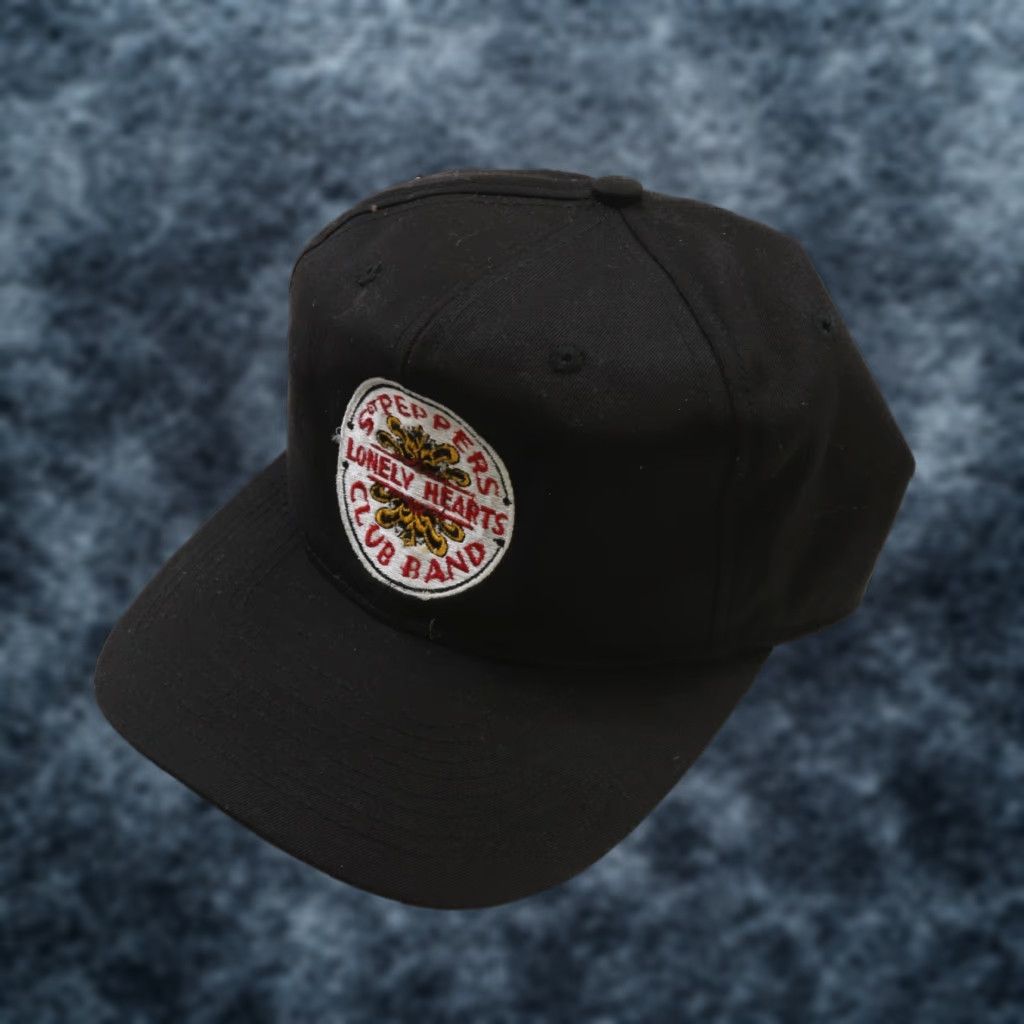 VINTAGE The Beatles Sgt Peppers Snapback Hat Cap OSFA Men One Size Black