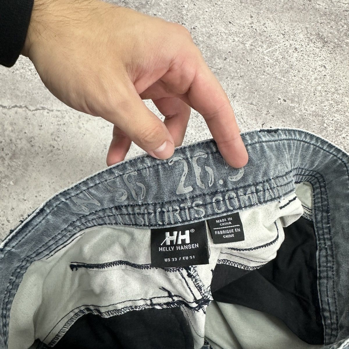 Helly Hansen Vintage 90s Helly Hansen Cargo washed distressed jeans y2k Size US 33 - 14 Thumbnail