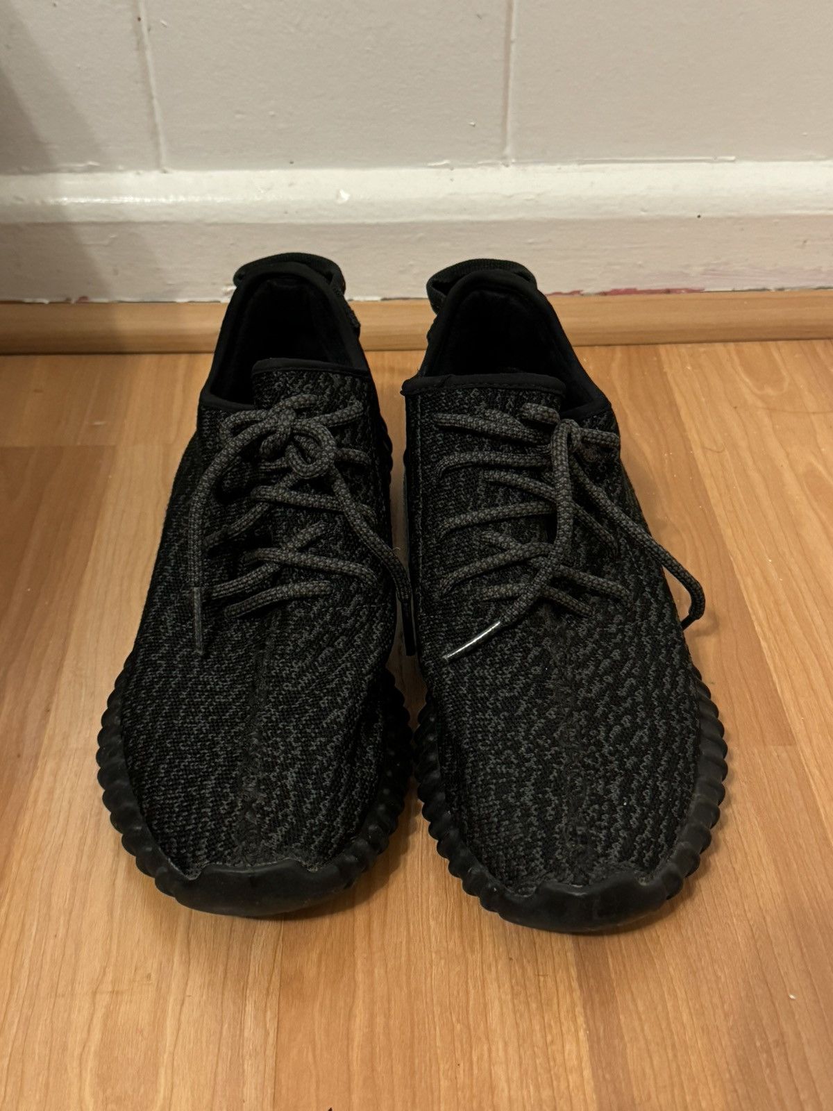 Adidas Yeezy Boost 350 Pirate Black 2016 Size US 9.5 / EU 42-43 - 2 Thumbnail