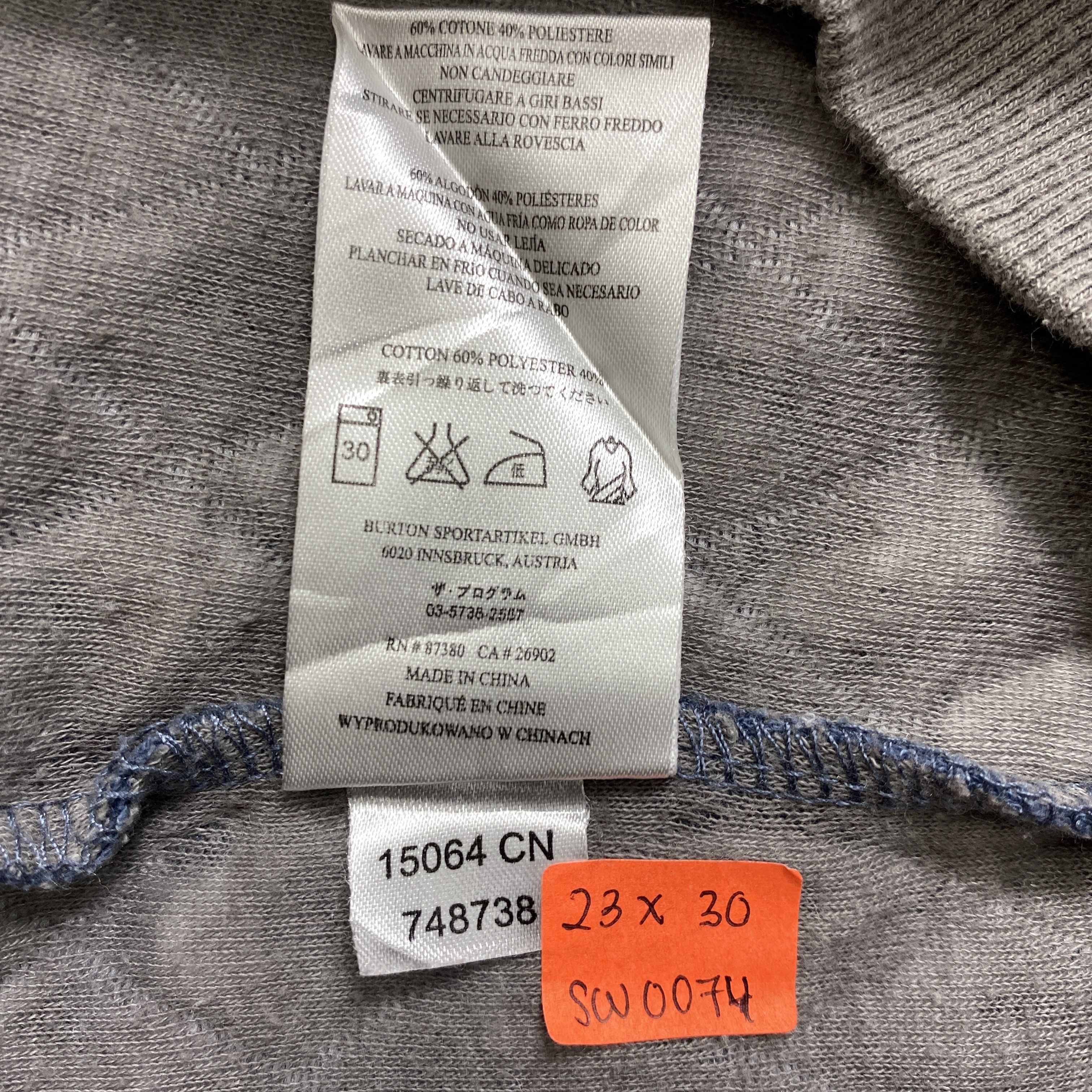 Burton Pharrell Williams x Uniqlo x Burton Hoodie -SW074 Size US M / EU 48-50 / 2 - 9 Thumbnail