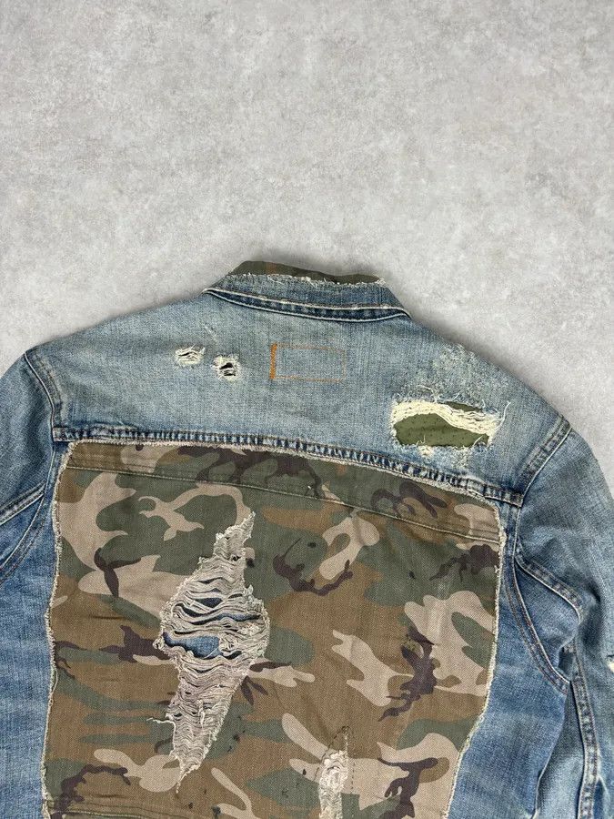 Polo Ralph Lauren 2010s Ralph Lauren Blue Camo Distressed Denim Jacket Size US M / EU 48-50 / 2 - 6 Thumbnail
