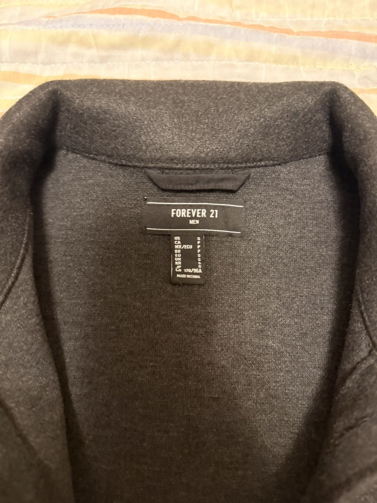 Forever 21 Forever 21 jacket size small used and is very good Size US S / EU 44-46 / 1 - 6 Thumbnail