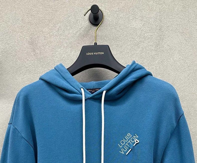 Louis Vuitton Louis Vuitton Blue Hoodie 2504-Nextarrow Size US S / EU 44-46 / 1 - 4 Thumbnail