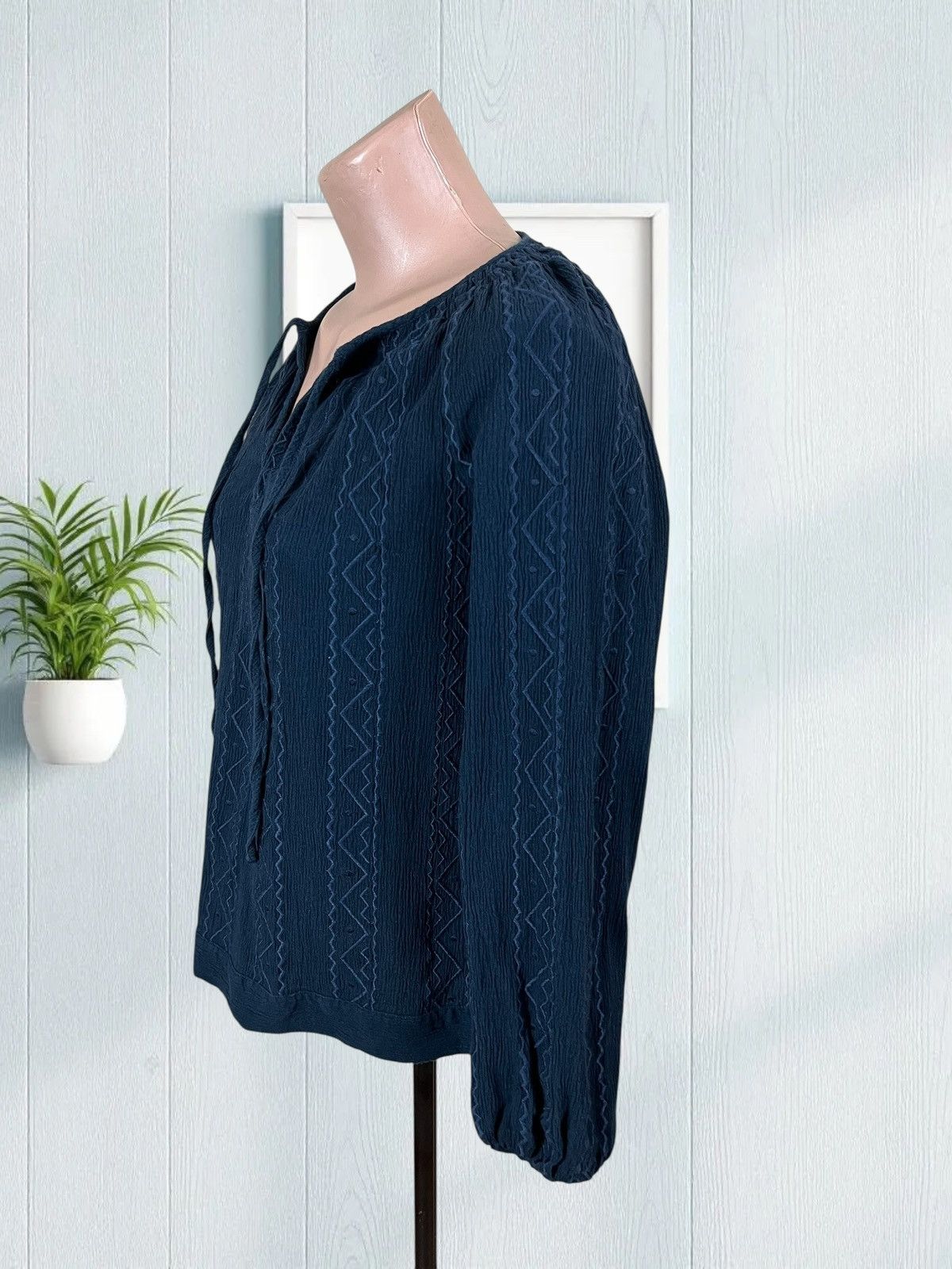 A.P.C. A.P.C. navy blouse size 38 / M Size M / US 6-8 / IT 42-44 - 4 Thumbnail