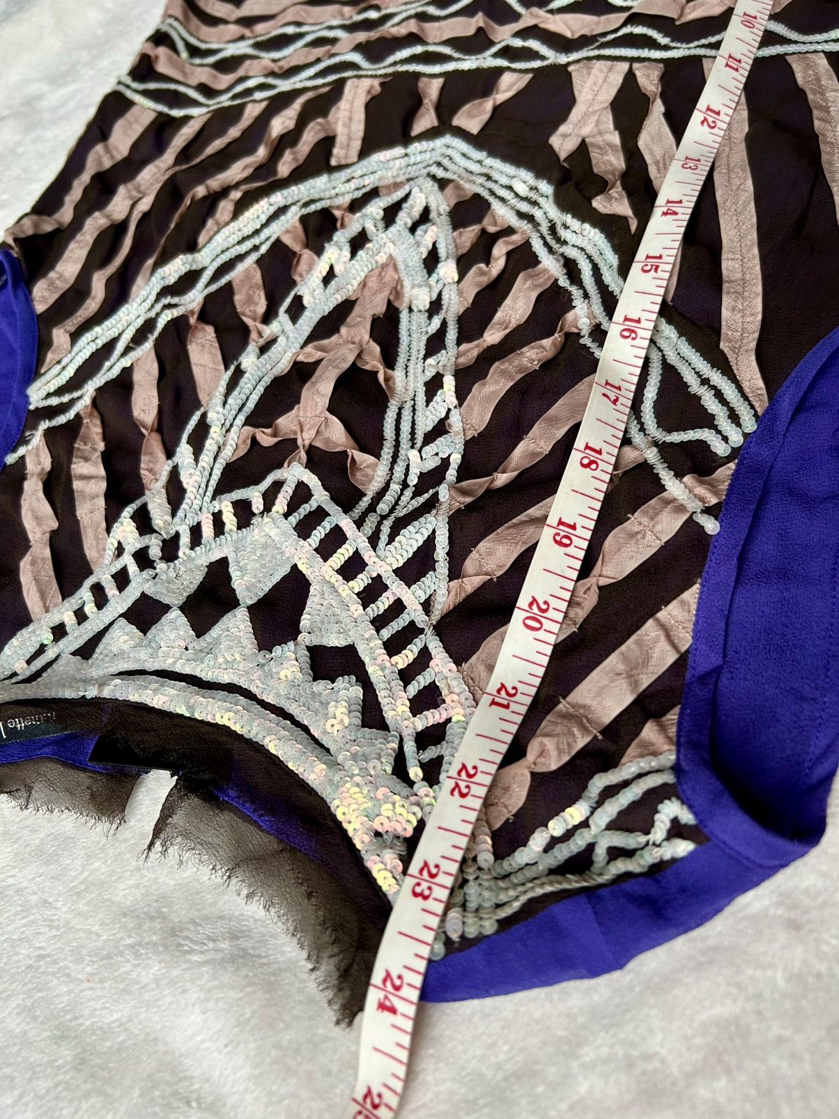 Nanette Lepore NWT 100% Silk Sequin Embellished Novella Top size 4 NWT Size S / US 4 / IT 40 - 10 Thumbnail