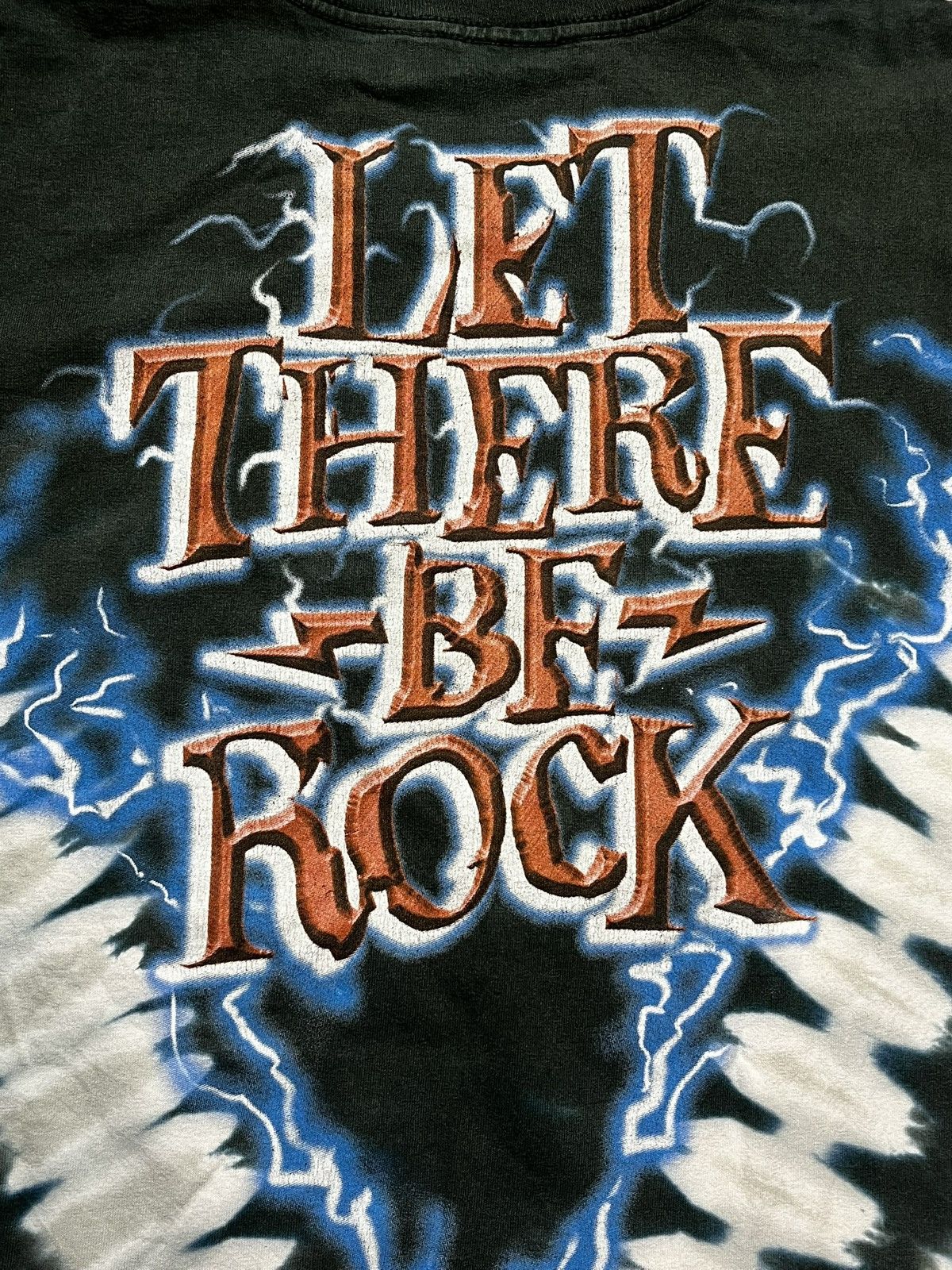 AC/DC liquid blue acdc let there be rock 2004 tie dye tshirt Size US M / EU 48-50 / 2 - 7 Thumbnail