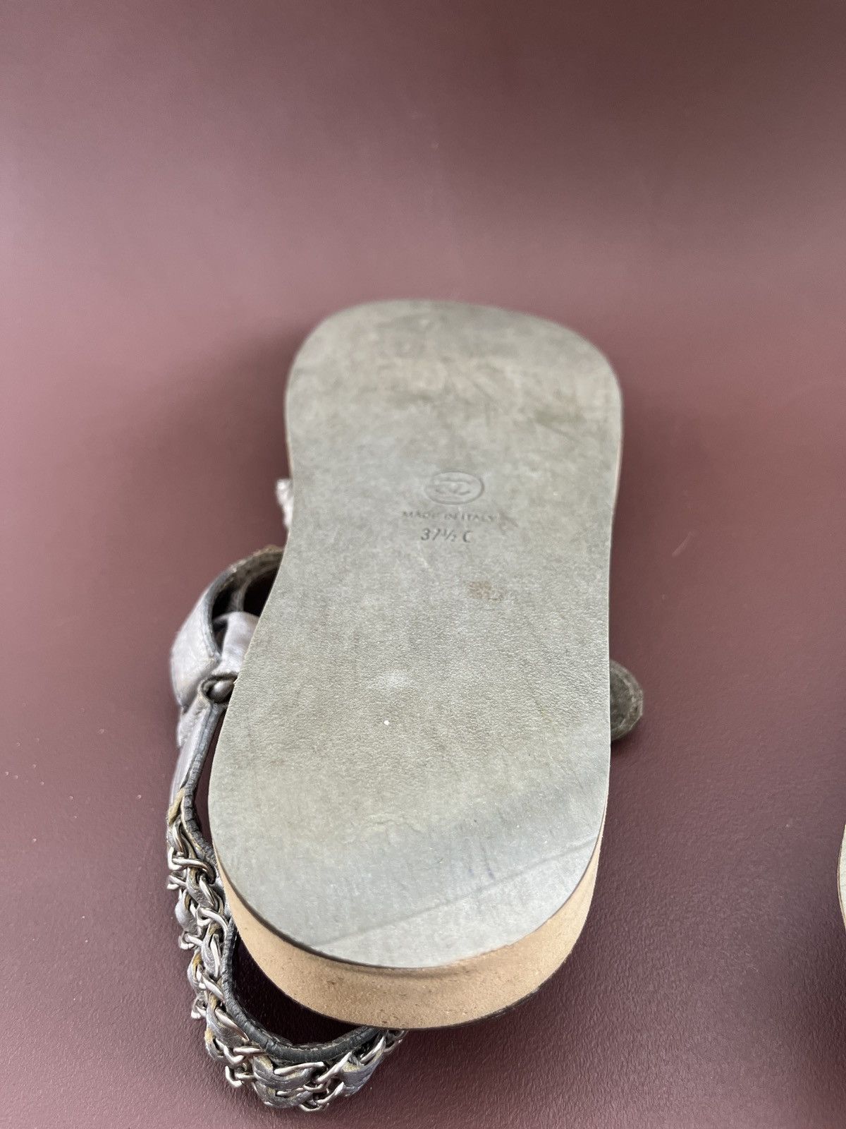 Chanel Metallic Lambskin Chain Sandals Size US 7.5 / IT 37.5 - 10 Thumbnail