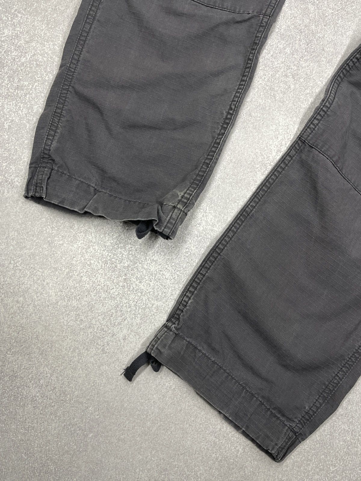 Carhartt Mens Carhartt Regular Cargo Pants Grey Y2K Size US 30 / EU 46 - 9 Thumbnail