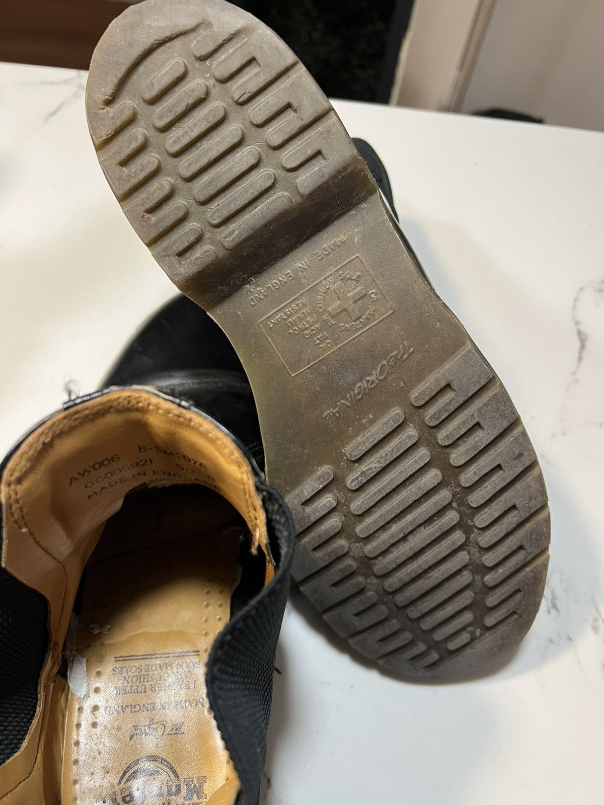 Dr. Martens Vintage DR Martens Chelsea Boots Made In England Size US 9 / EU 42 - 4 Thumbnail