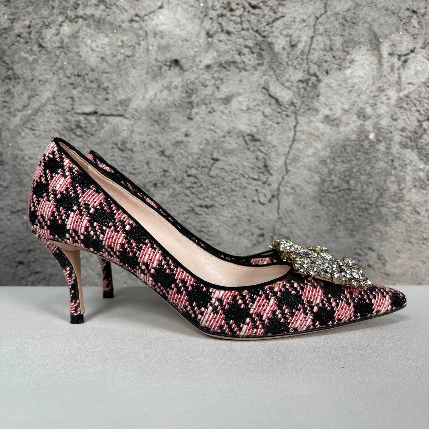 Roger Vivier Roger Vivier RV Crystal Buckle Heels Women's 36.5 Size US 5.5 / IT 35.5 - 2 Thumbnail
