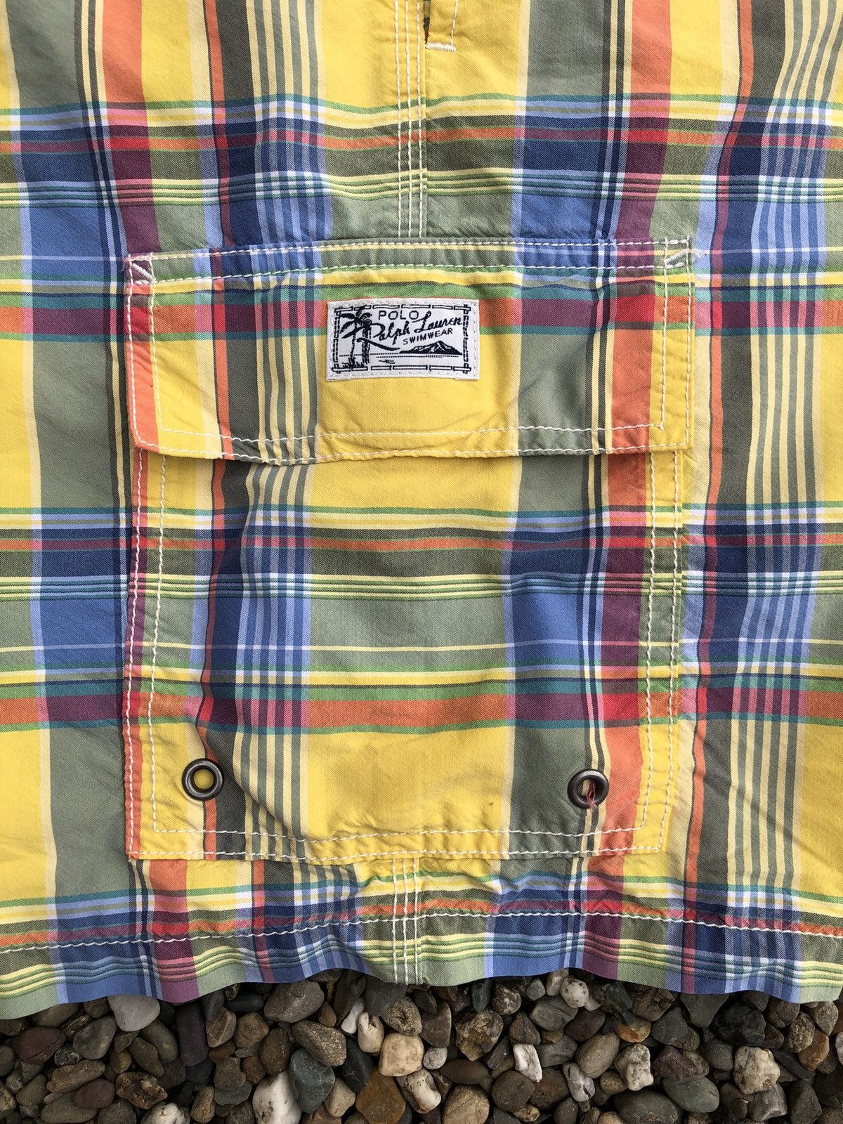 Polo Ralph Lauren Vintage Polo Ralph Lauren Plaid Cargo Pocket Swim Trunks Size US 34 / EU 50 - 7 Thumbnail