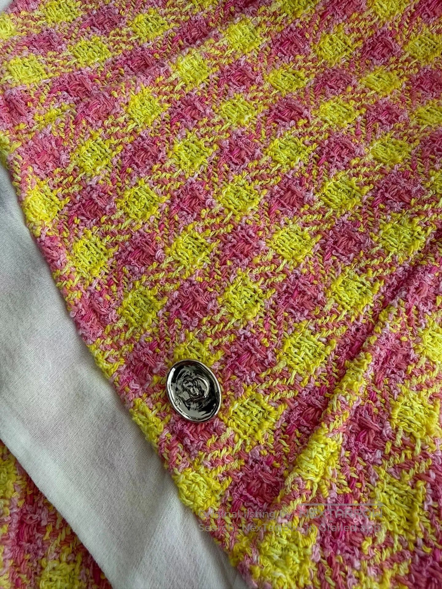 Chanel Chanel Tweed Short Sleeve Bow Jacket. Size US XS / EU 42 / 0 - 3 Thumbnail