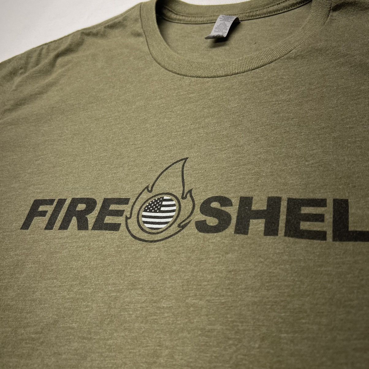 Other Fire Shell Tee Shirt Green Logo Graphic Flag Size US L / EU 52-54 / 3 - 3 Thumbnail