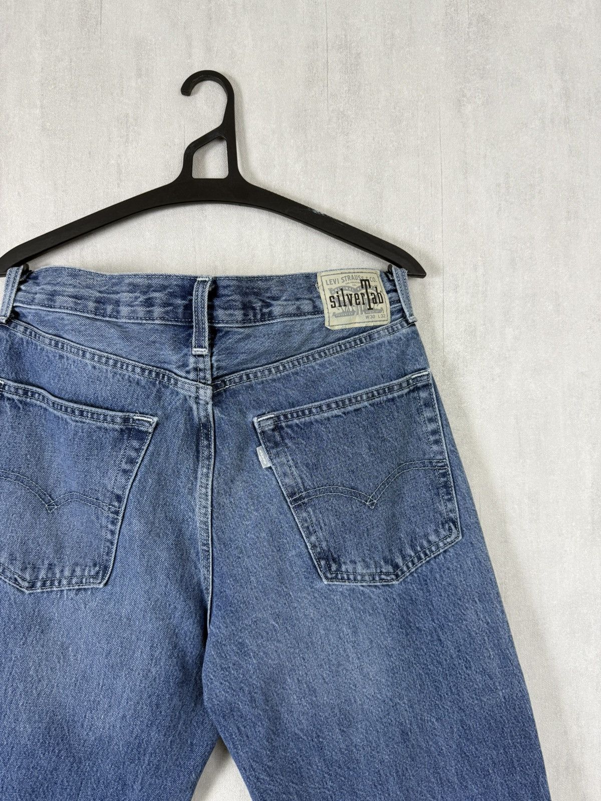Levi's Levi’s Silver Tab Men’s Loose Fit Blue Denim Jeans Pants Size US 30 / EU 46 - 9 Thumbnail