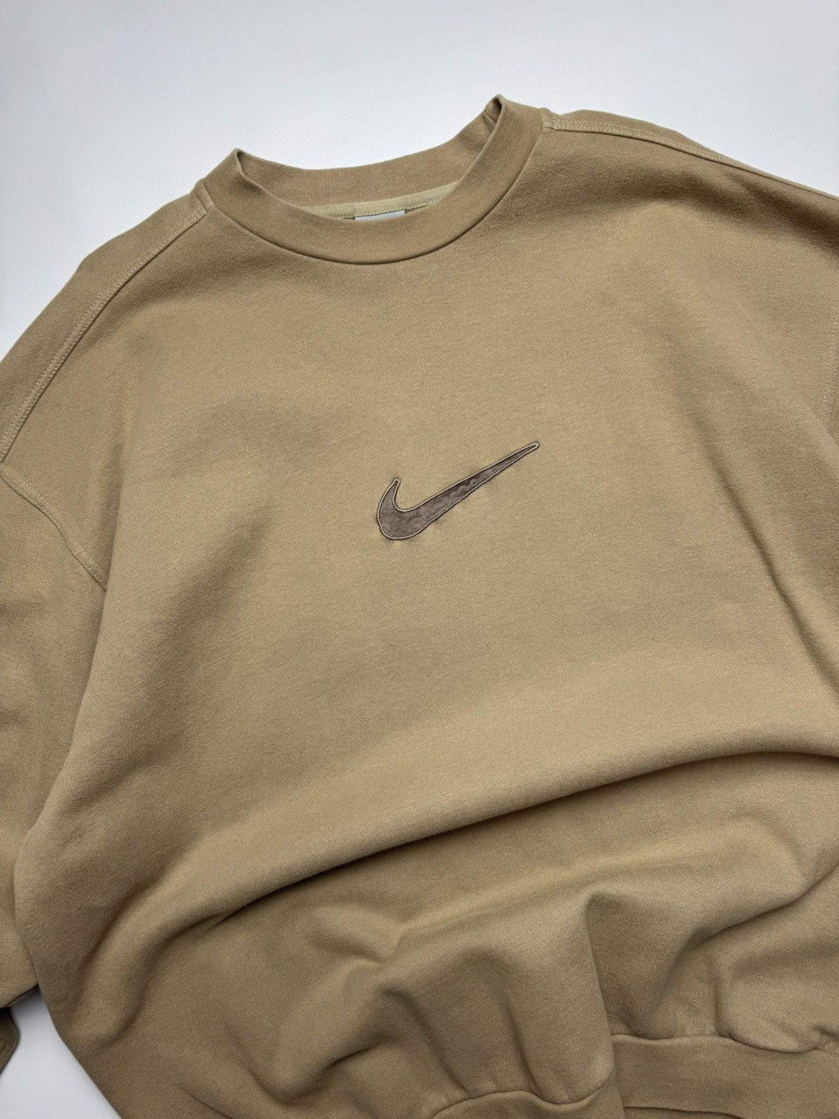 Nike Vintage Nike Center Swoosh Crewneck Sweatshirt Sand / Beige Size US XL / EU 56 / 4 - 2 Thumbnail