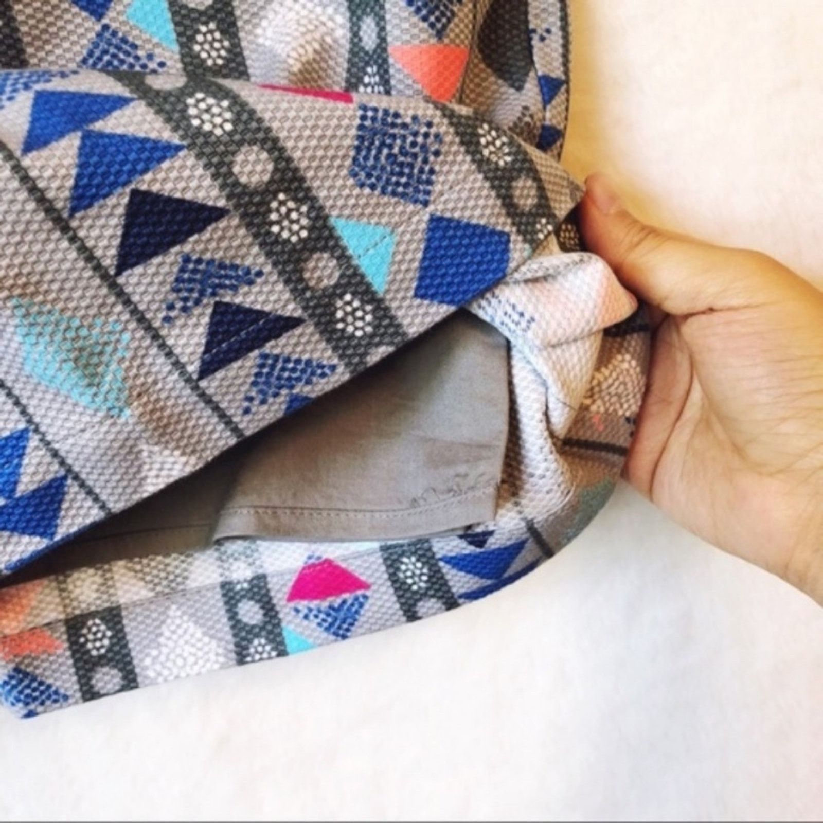 Hollister Hollister Grey Aztec Patterned Skirt Size 29" - 4 Thumbnail