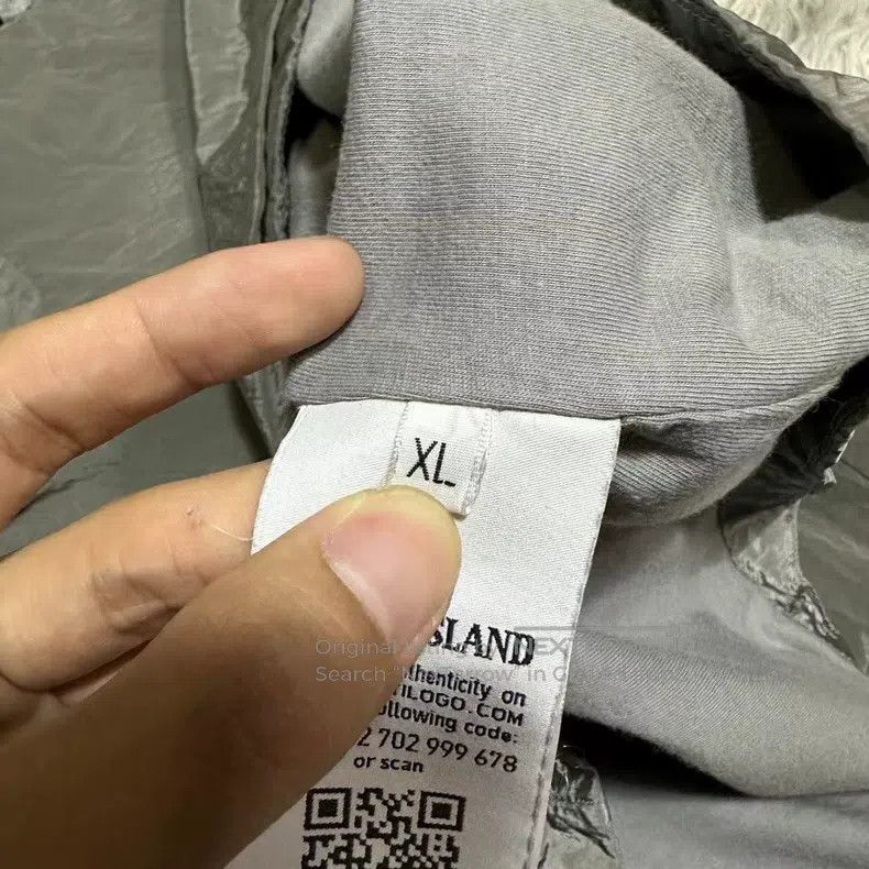 Stone Island Stone Island Silver Metallic Nylon Size US XL / EU 56 / 4 - 5 Thumbnail