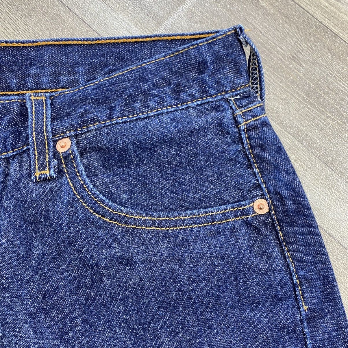 Levi's Vintage Clothing 🇺🇸1990s Vintage Levis 501 USA 30x32 Indigo Jeans Size US 30 / EU 46 - 7 Thumbnail