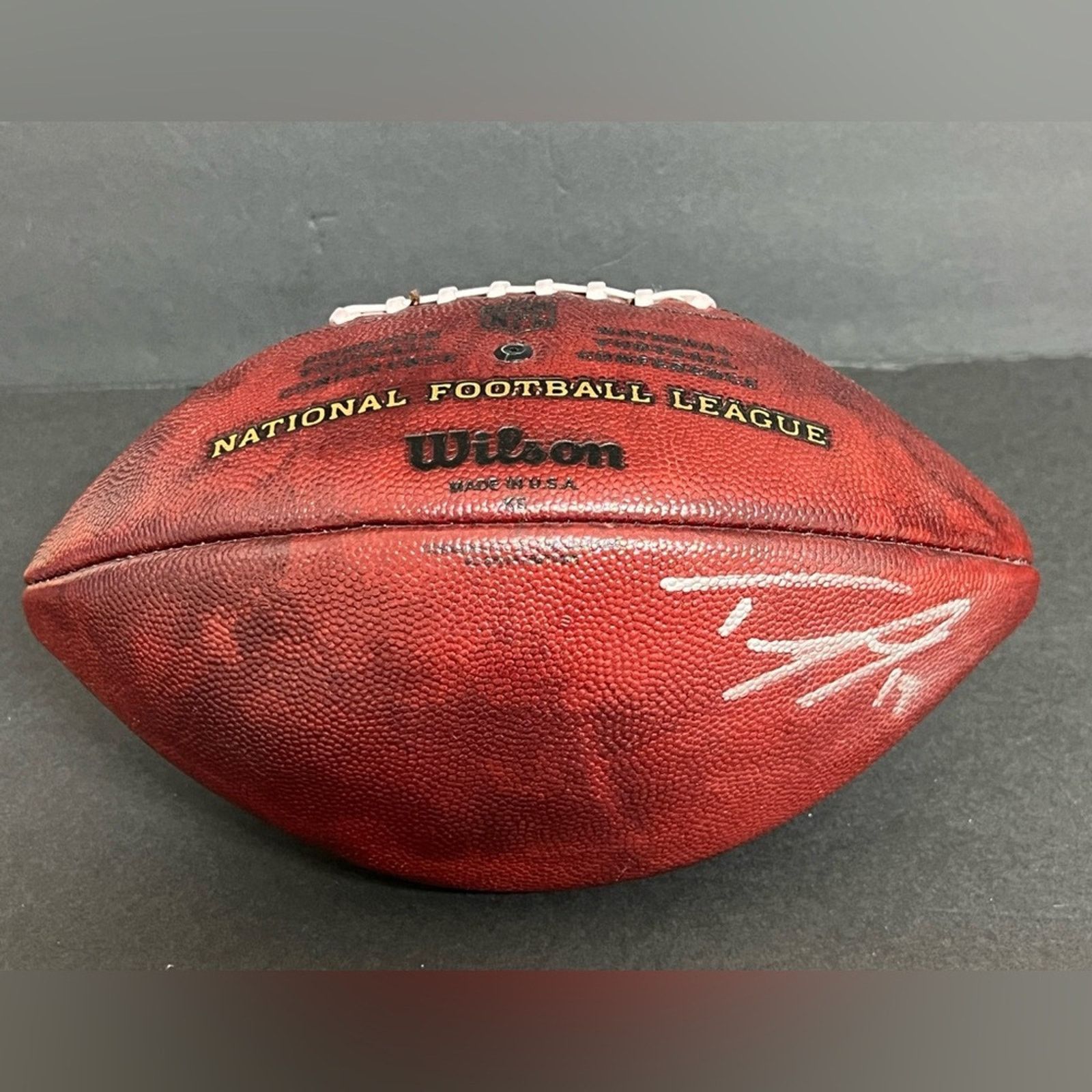 Wilson Autograph Mariota Sharpe Matthews Game Used Football TITANS Size ONE SIZE - 2 Thumbnail